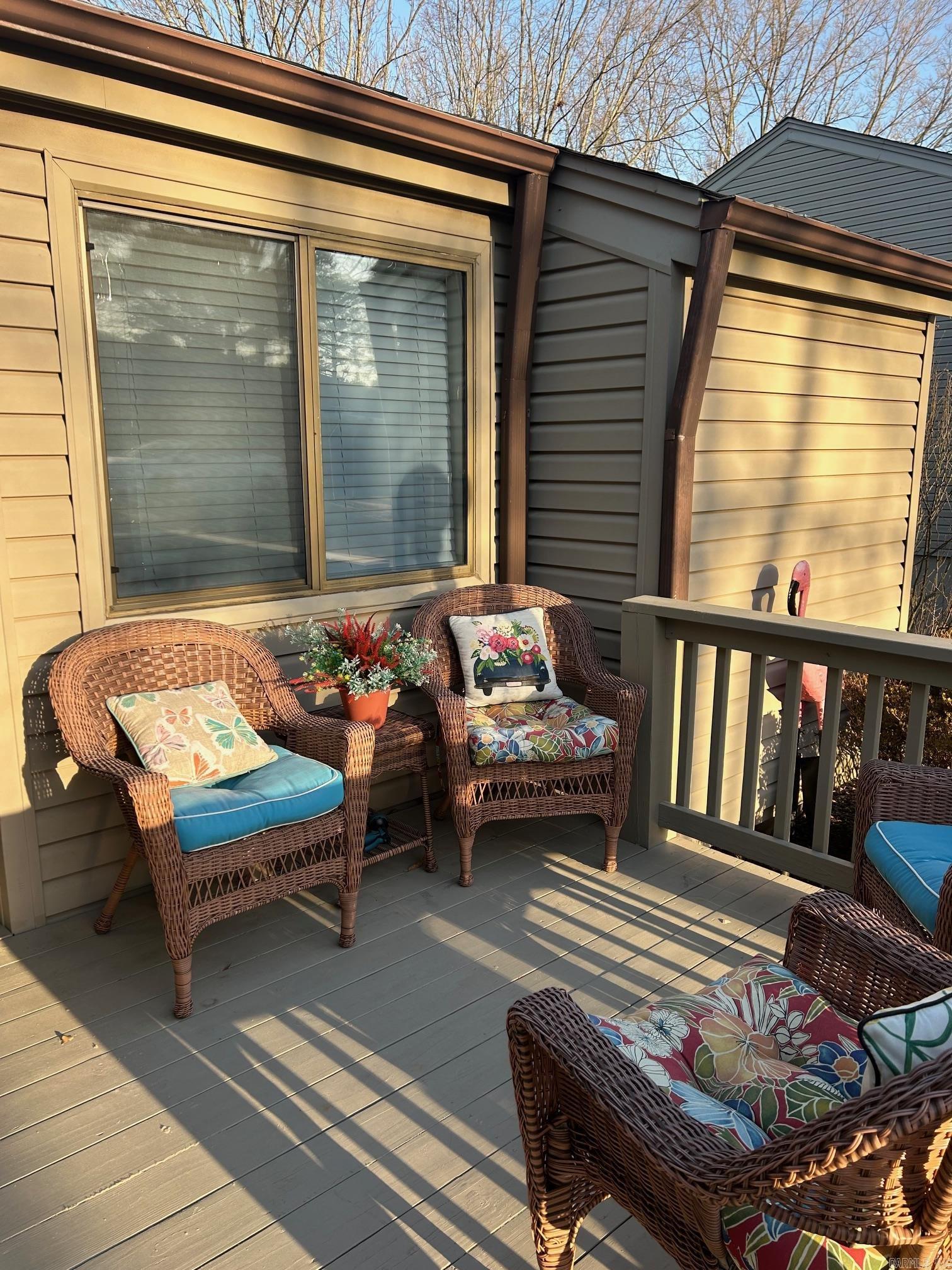 COUNTRY CLUB RIDGE TOWN - Residential