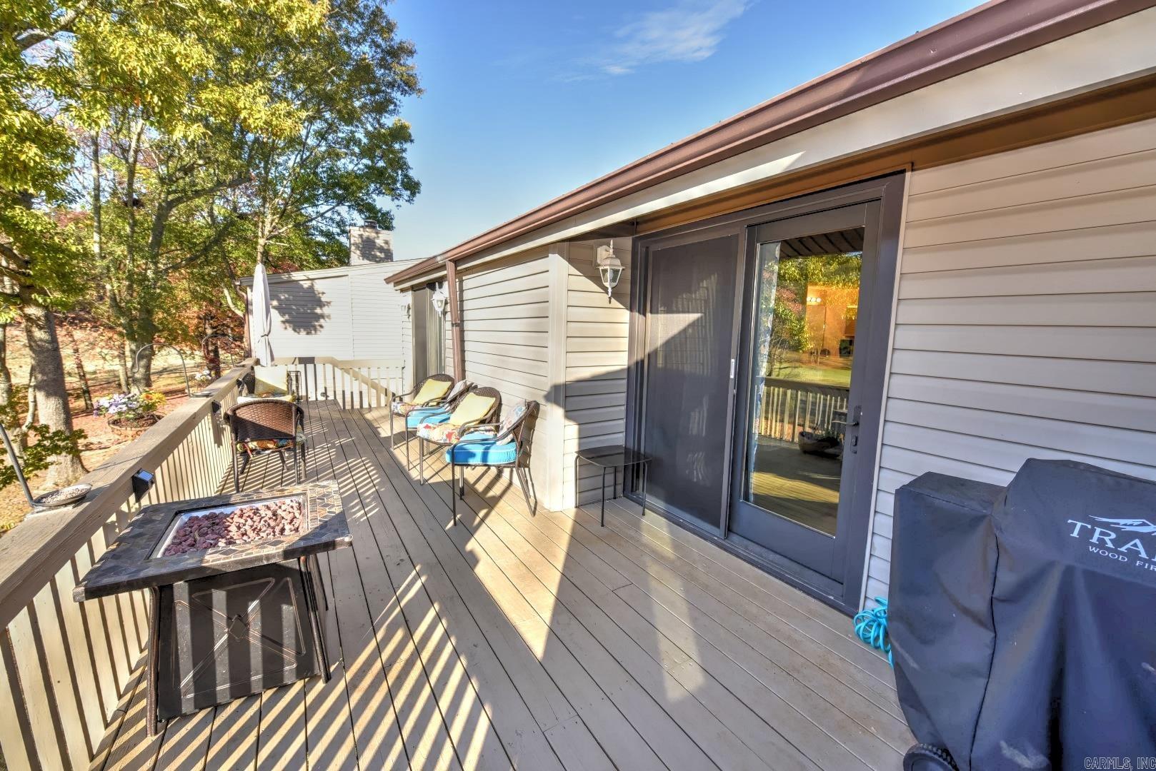 COUNTRY CLUB RIDGE TOWN - Residential
