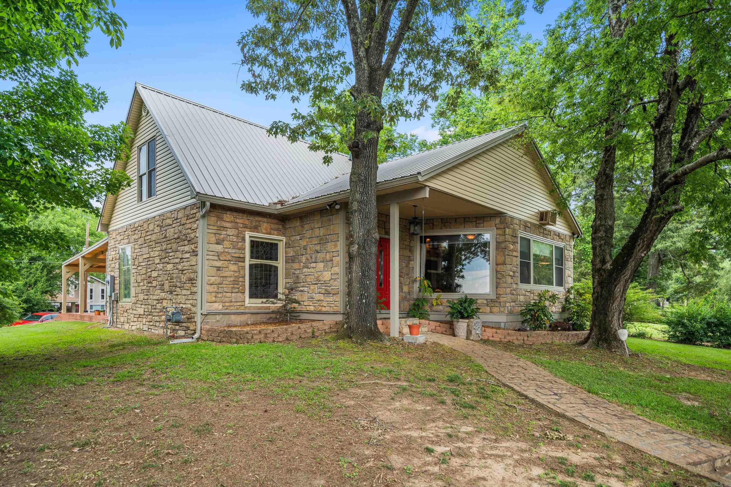 Sherwood Forest - Residential