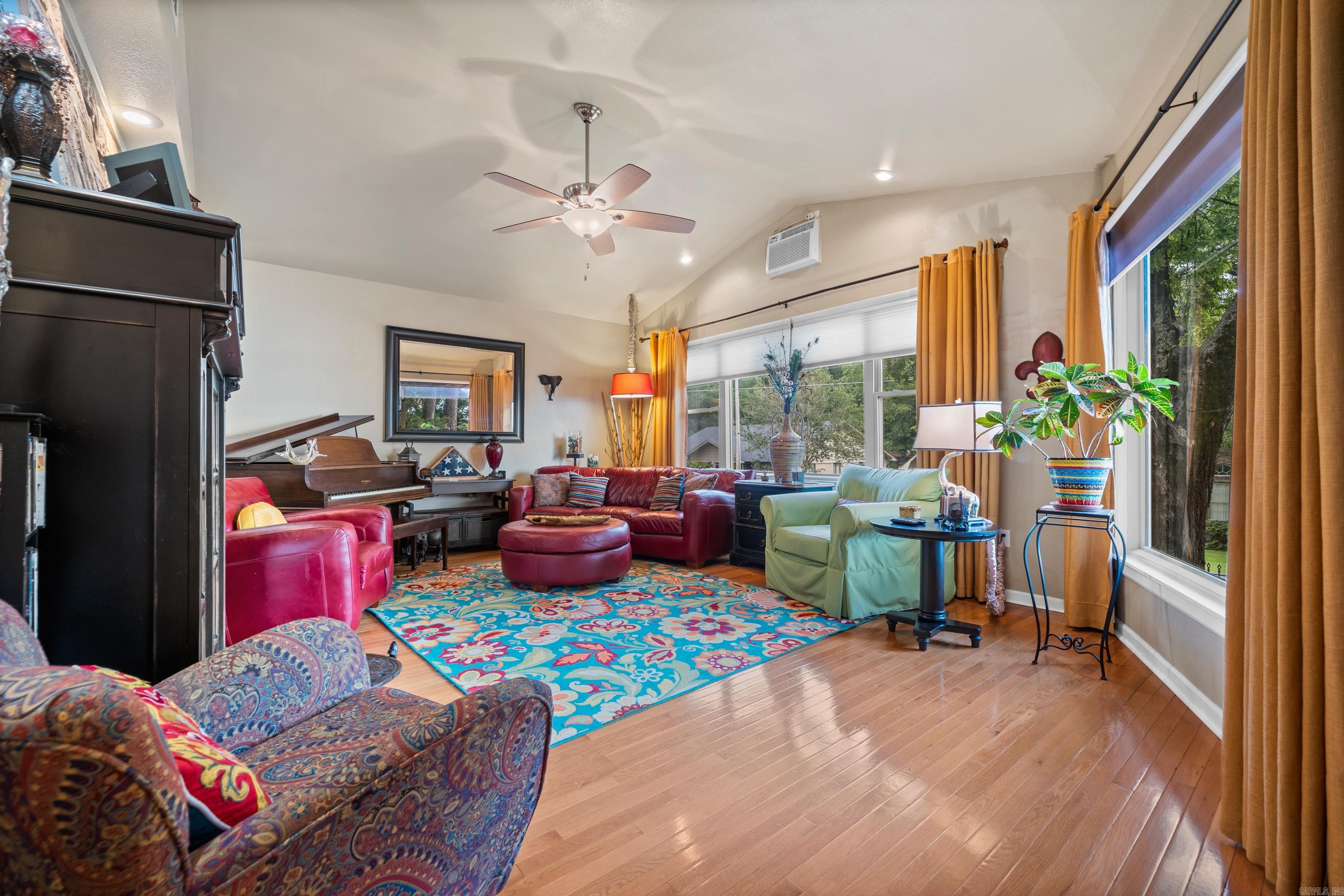 Sherwood Forest - Residential