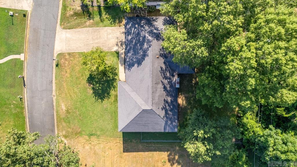 MEADOW-WOOD - Residential