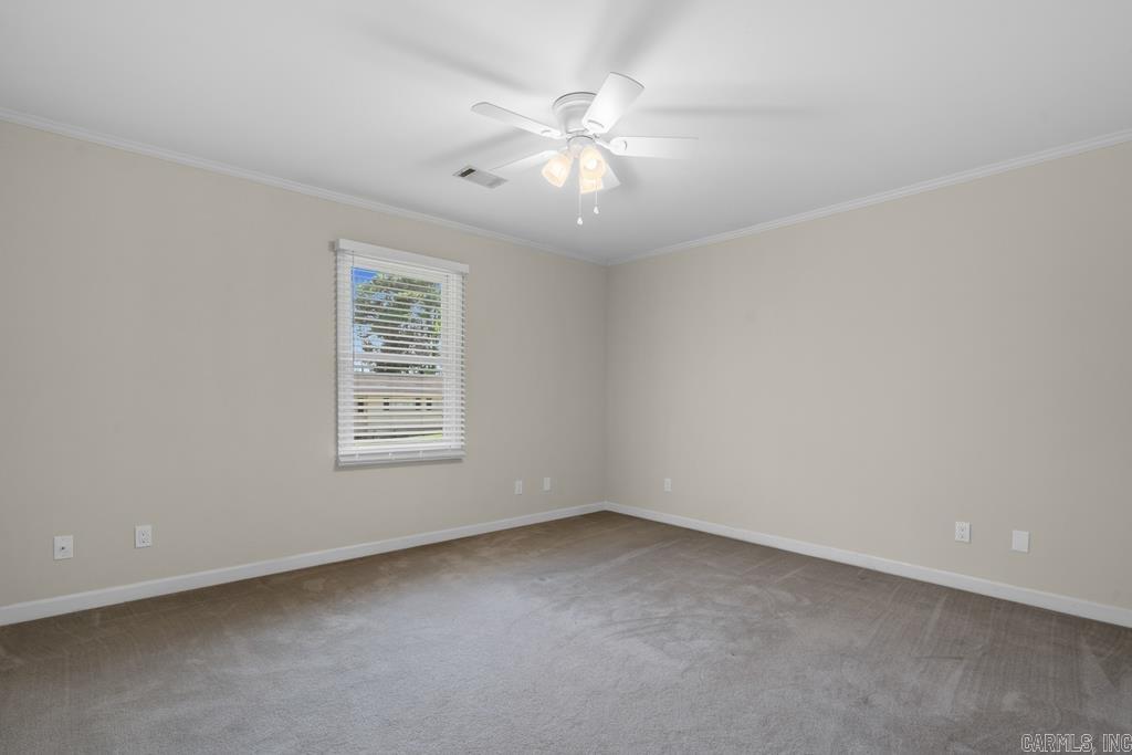 MEADOW-WOOD - Residential