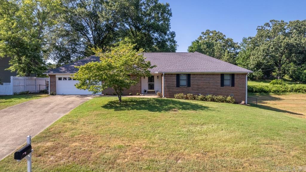 MEADOW-WOOD - Residential