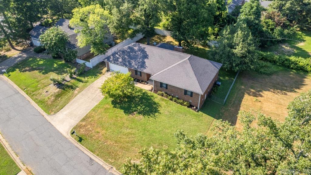 MEADOW-WOOD - Residential