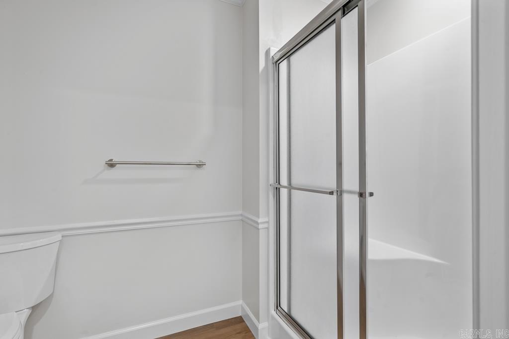 MEADOW-WOOD - Residential