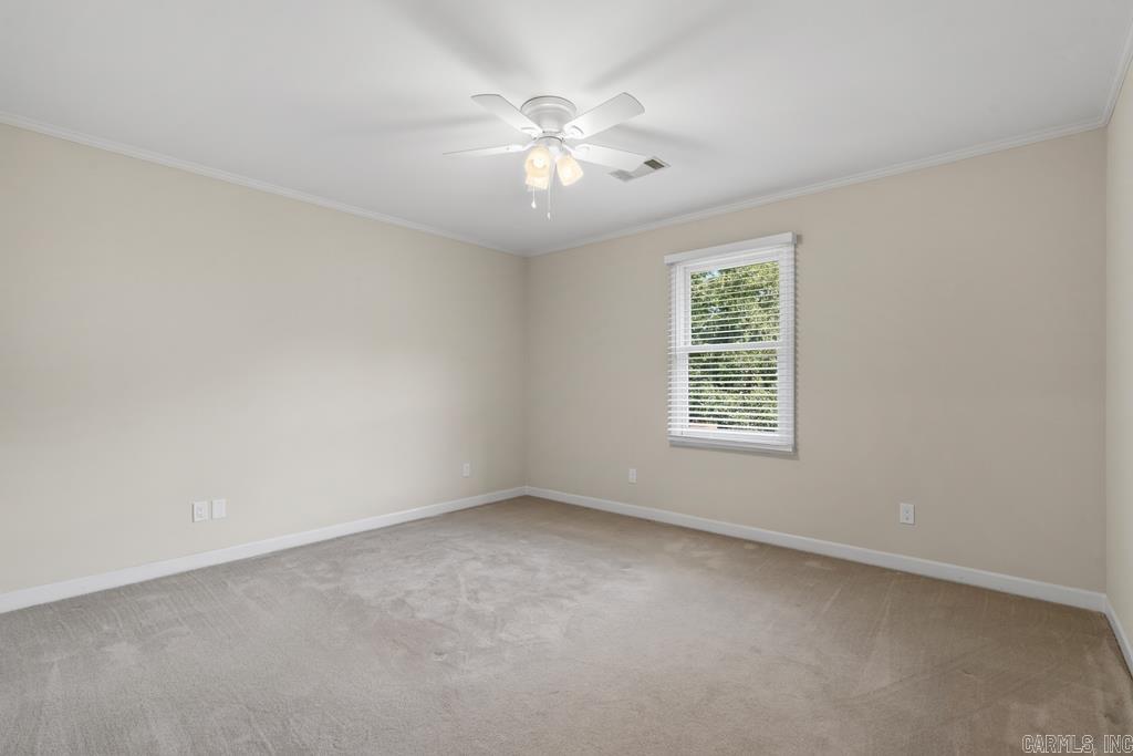 MEADOW-WOOD - Residential