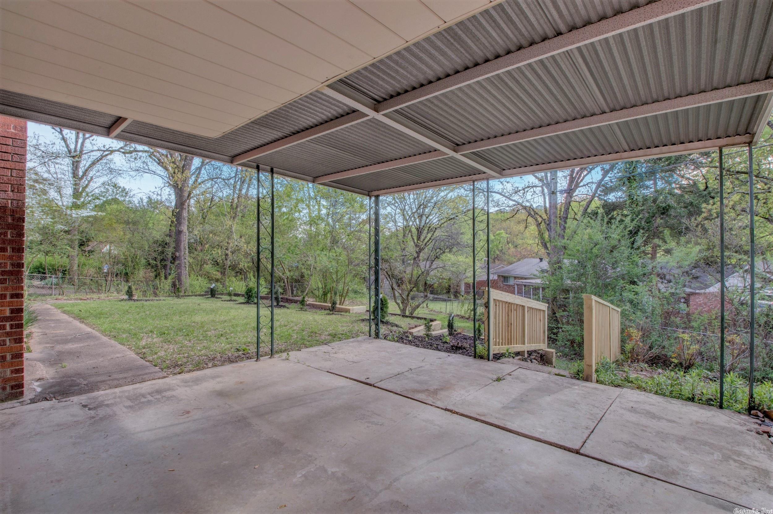 HALL PLAZA - Residential