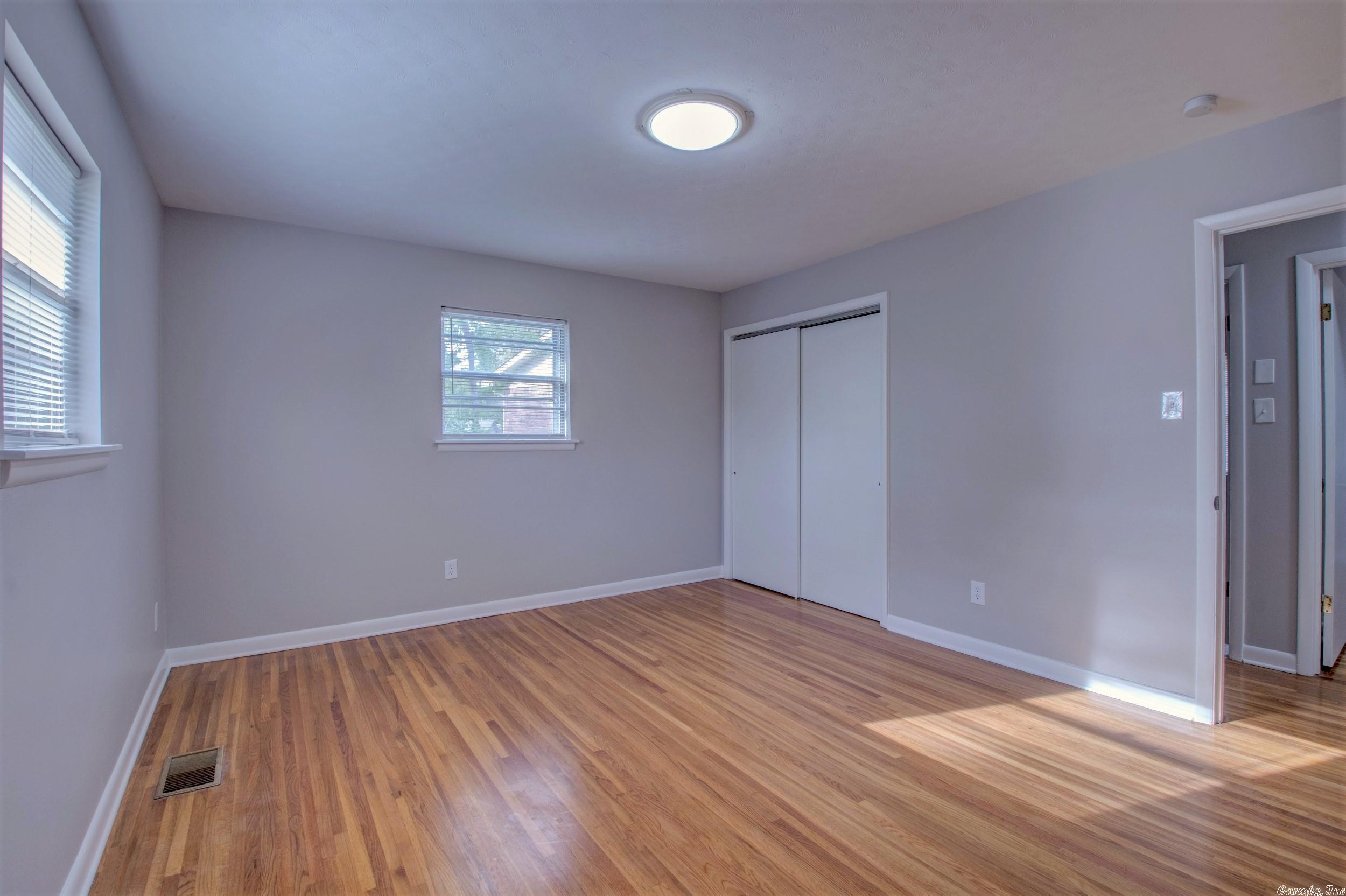 HALL PLAZA - Residential