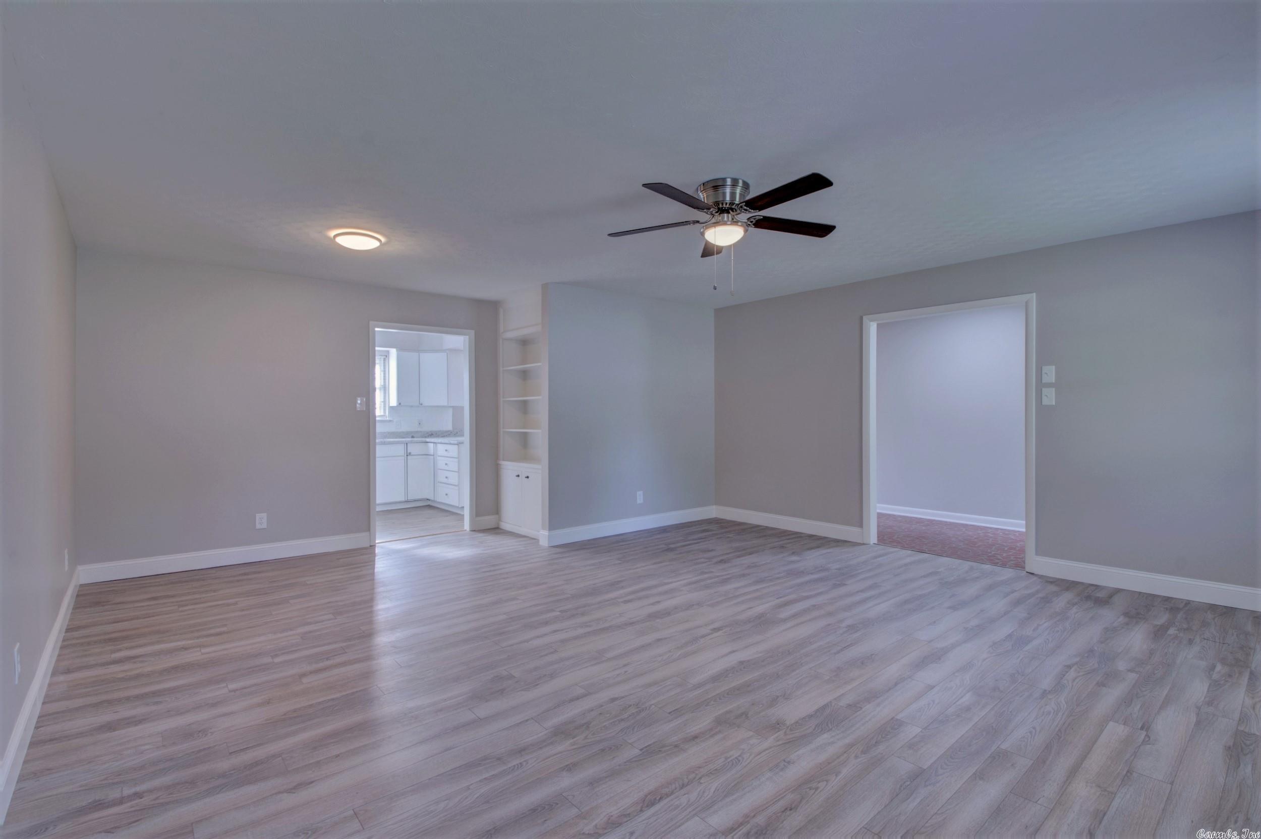 HALL PLAZA - Residential