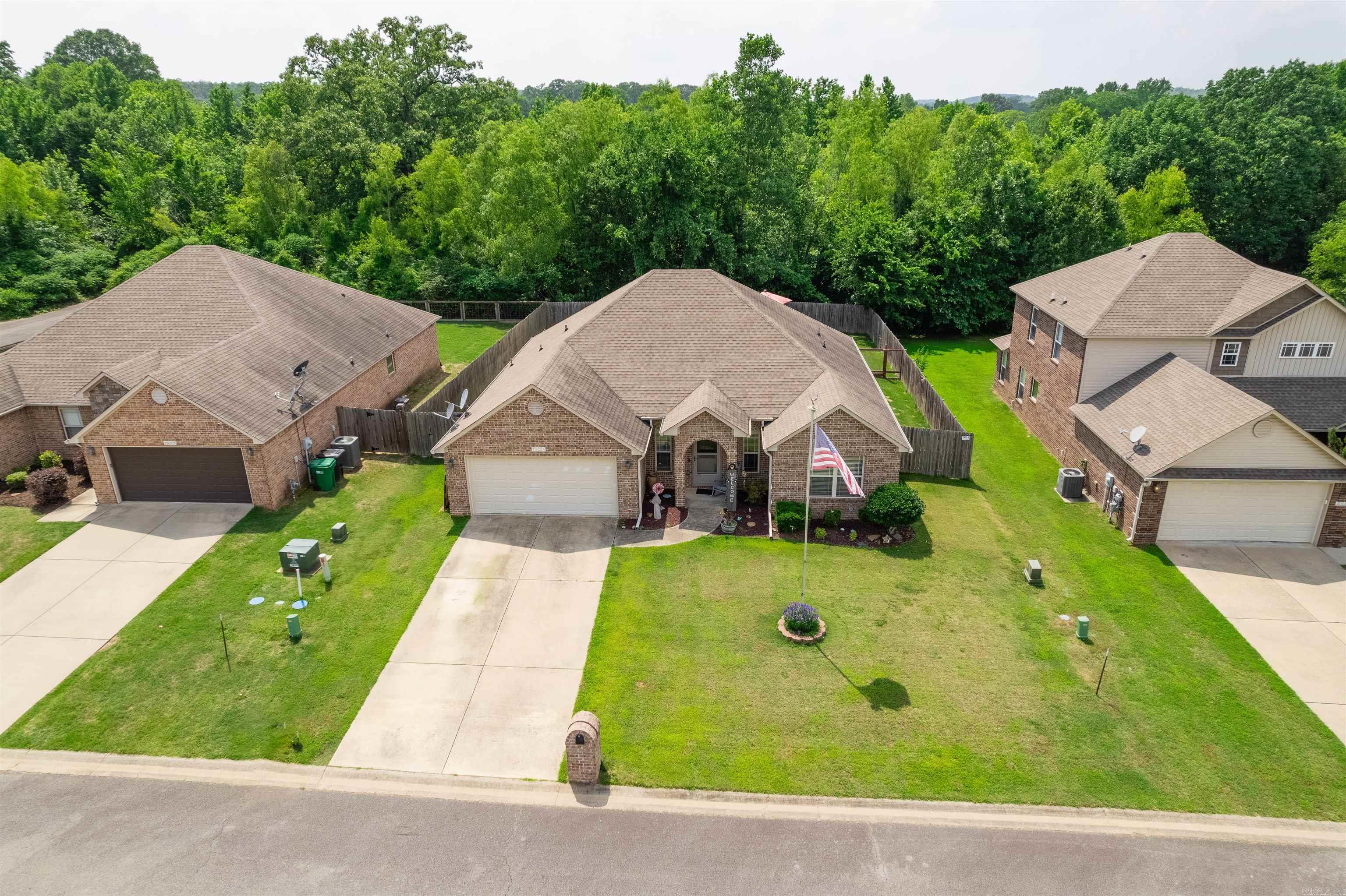 NORTH HILLS - Residential