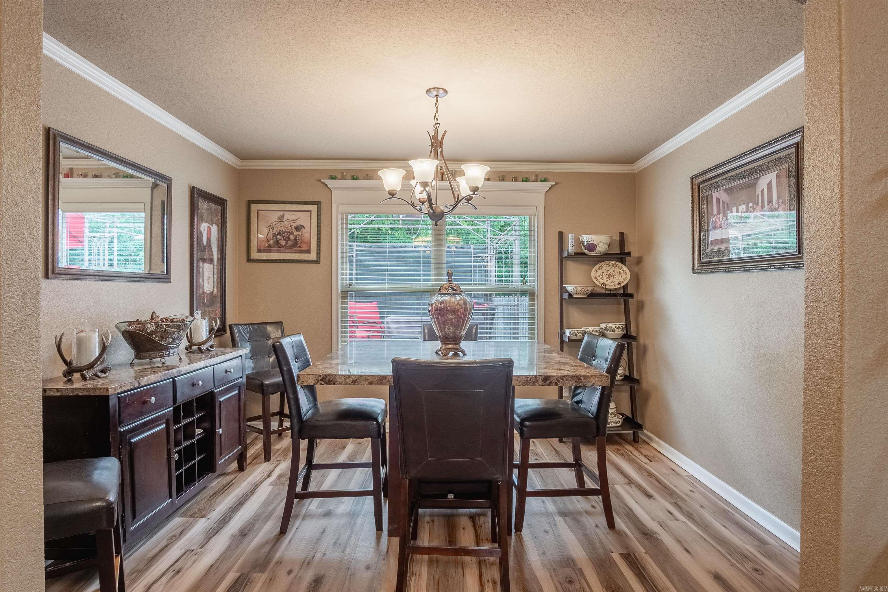 NORTH HILLS - Residential