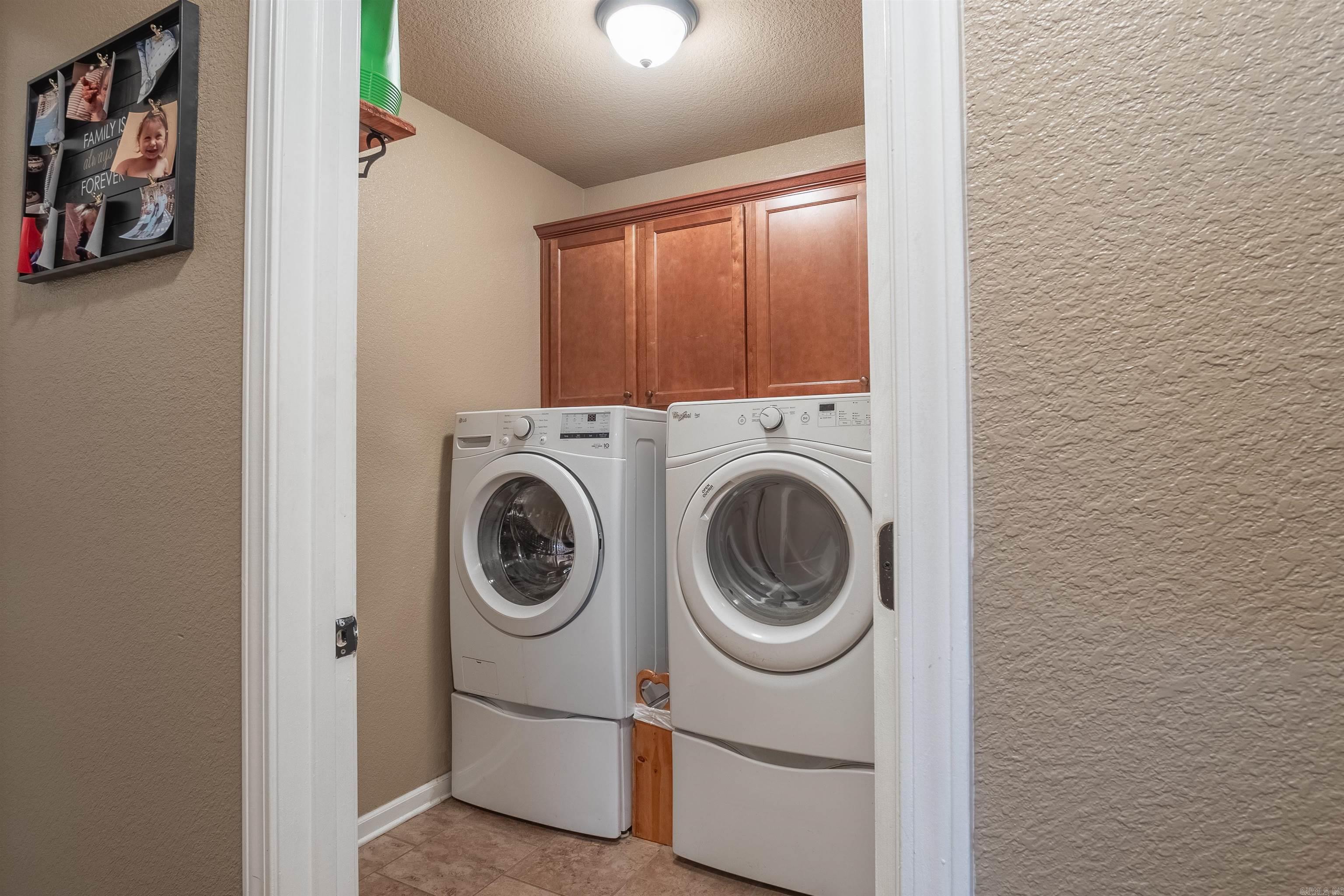 NORTH HILLS - Residential