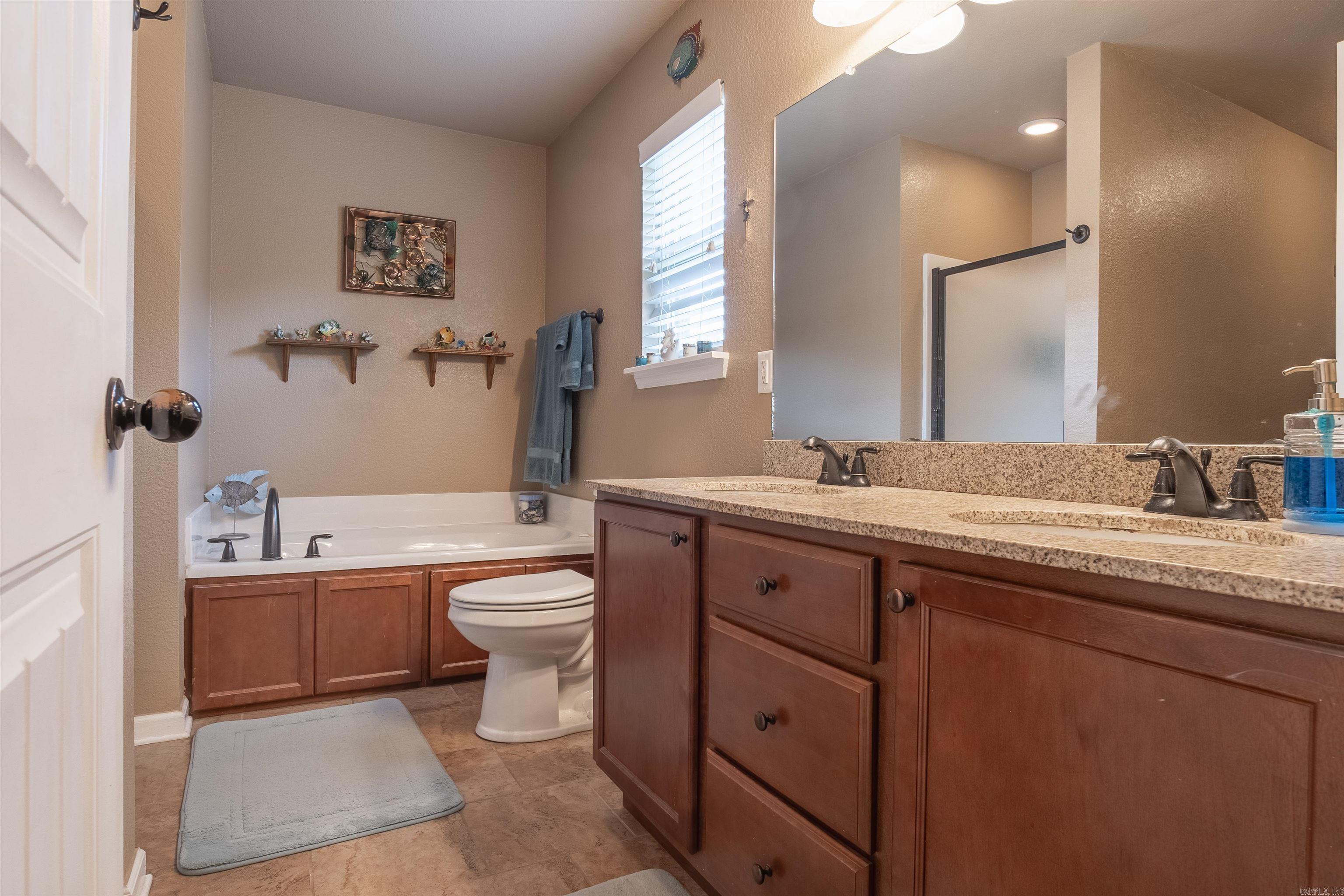 NORTH HILLS - Residential