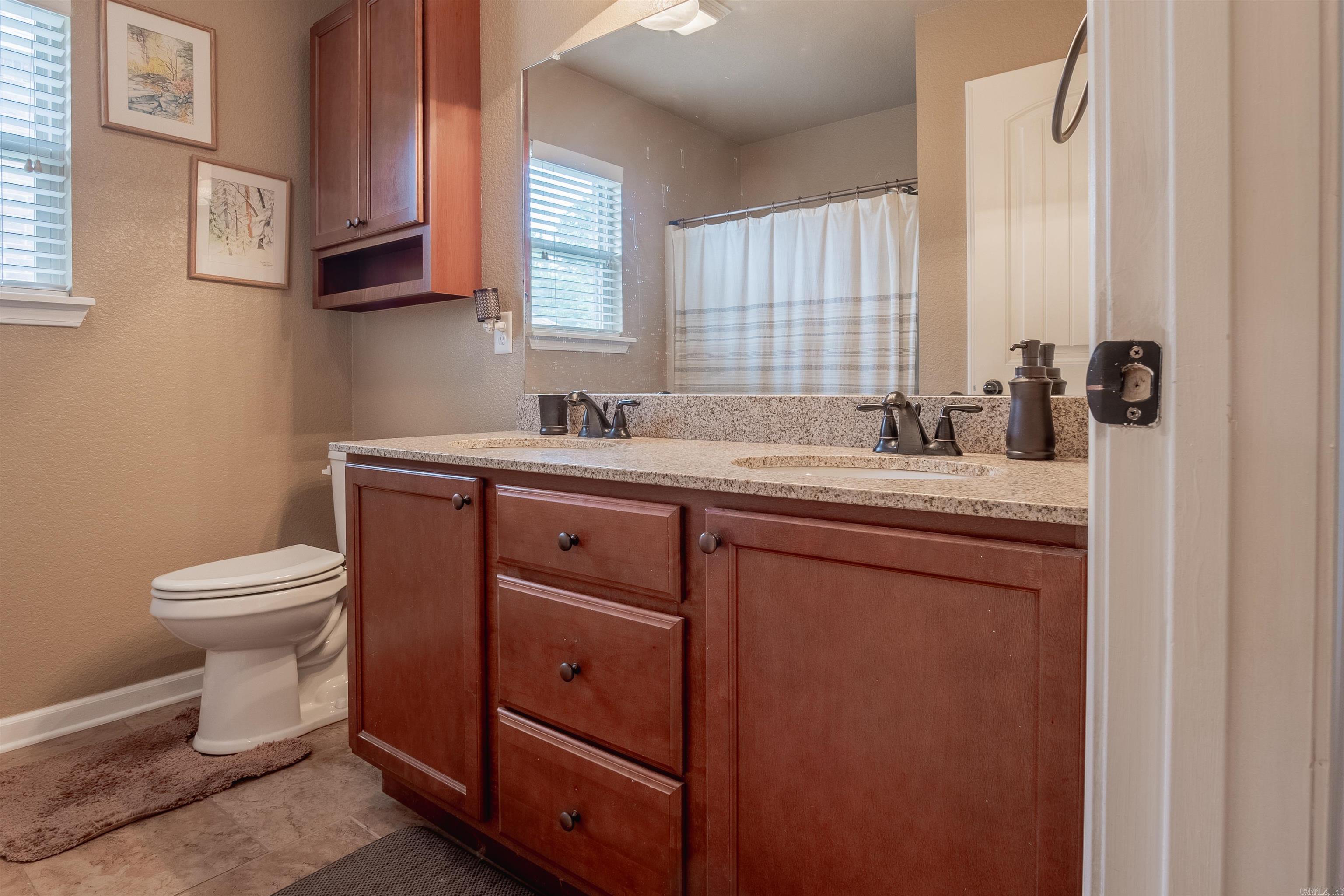 NORTH HILLS - Residential