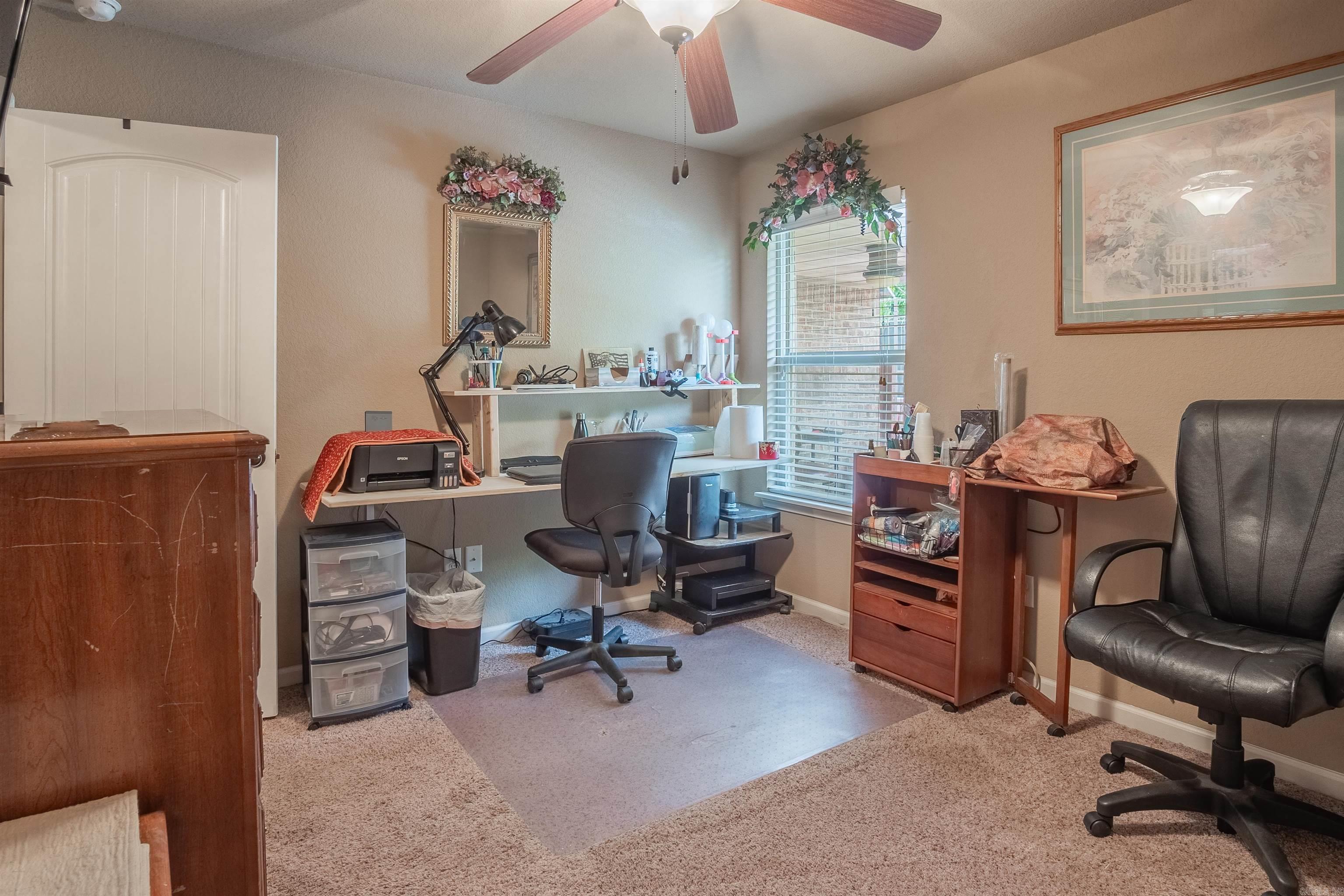 NORTH HILLS - Residential