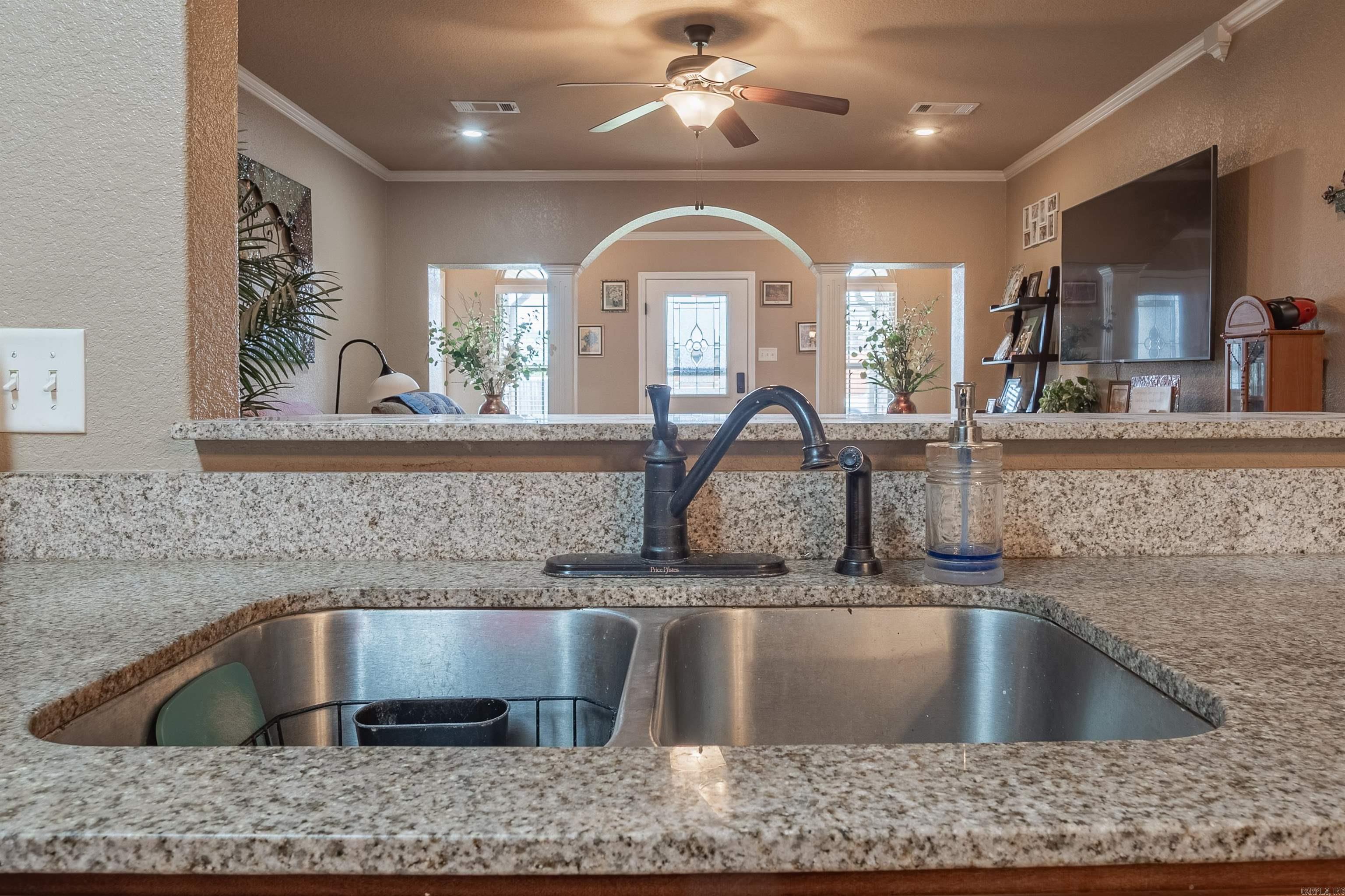 NORTH HILLS - Residential