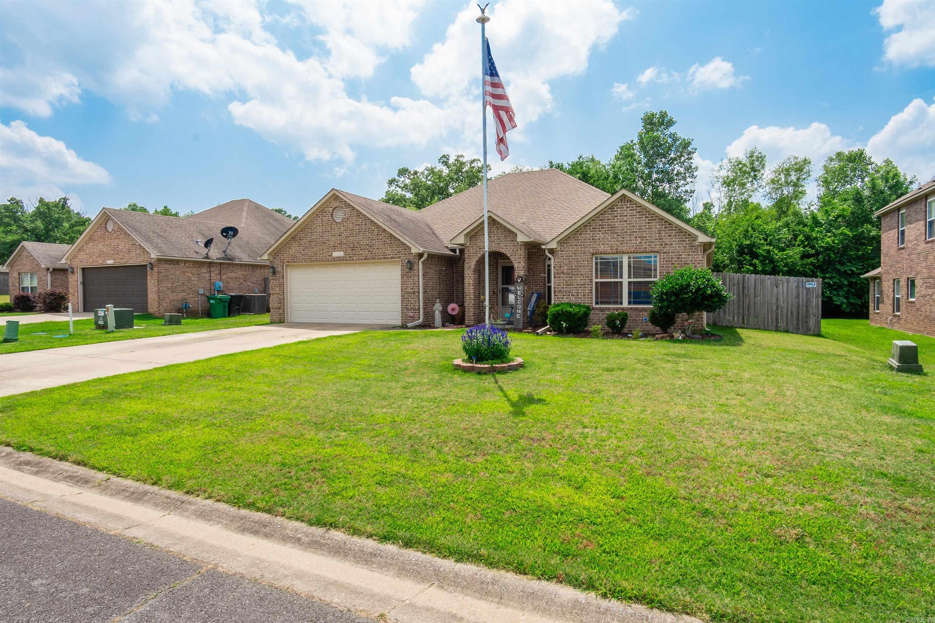 NORTH HILLS - Residential