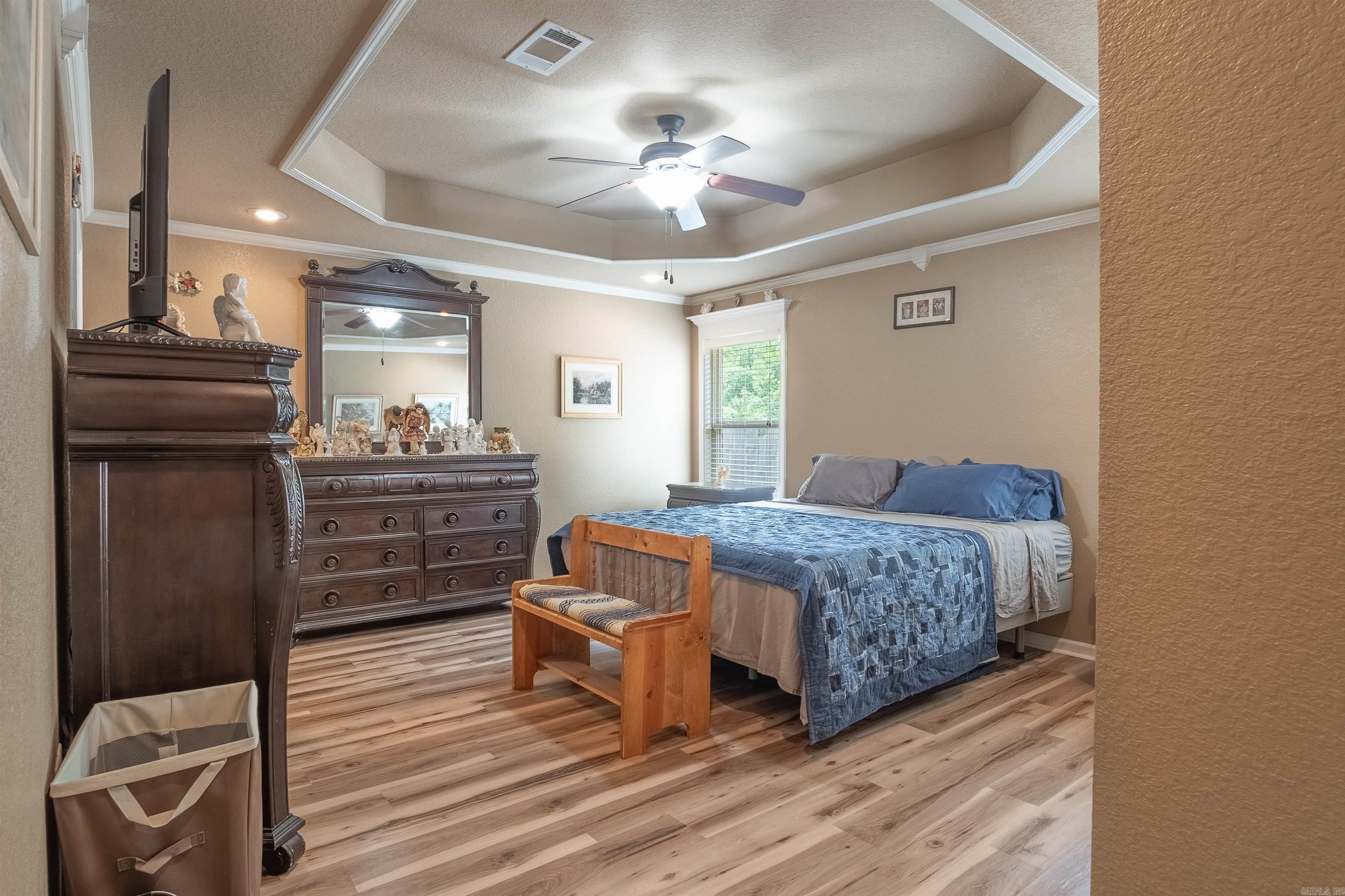 NORTH HILLS - Residential