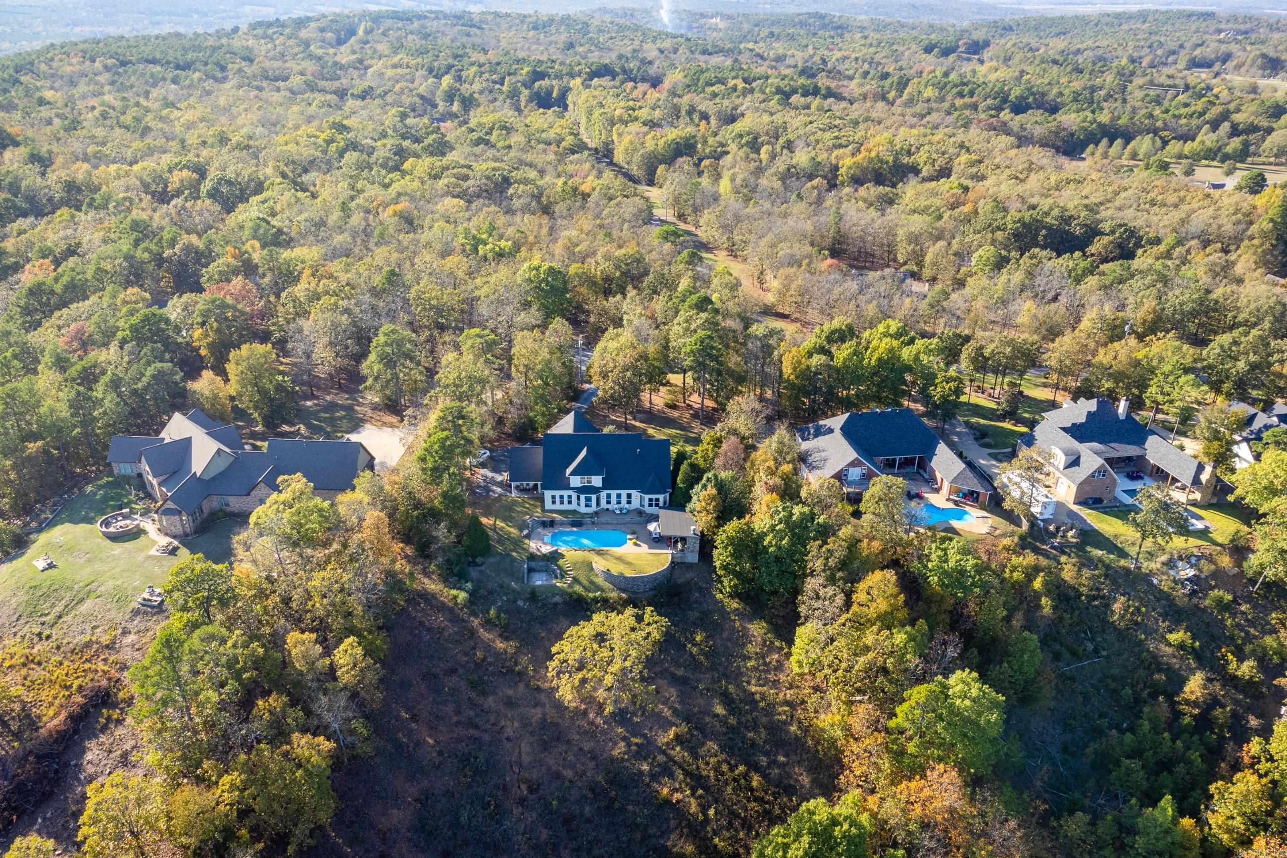 DOGWOOD ESTATES - Residential