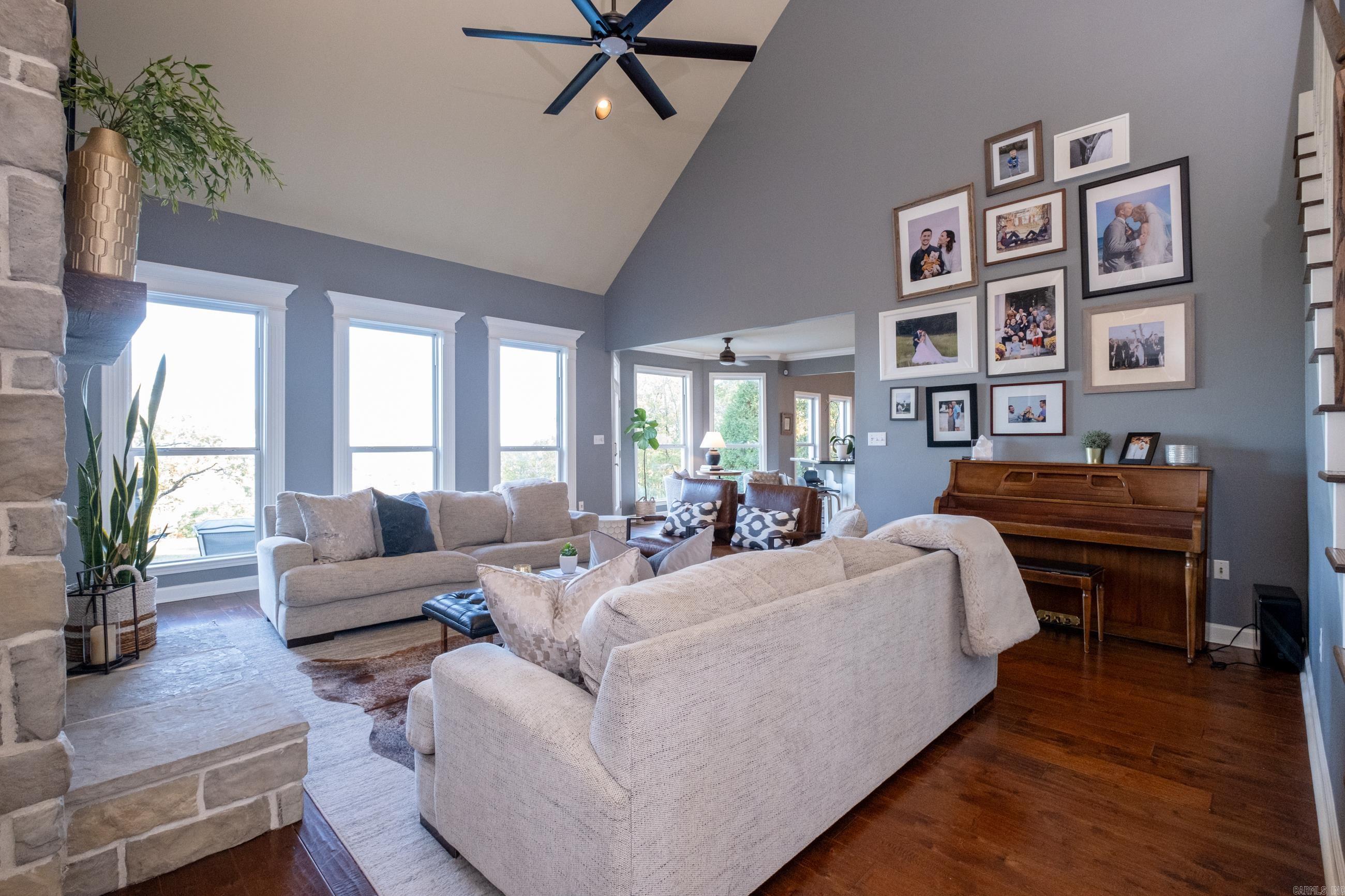 DOGWOOD ESTATES - Residential