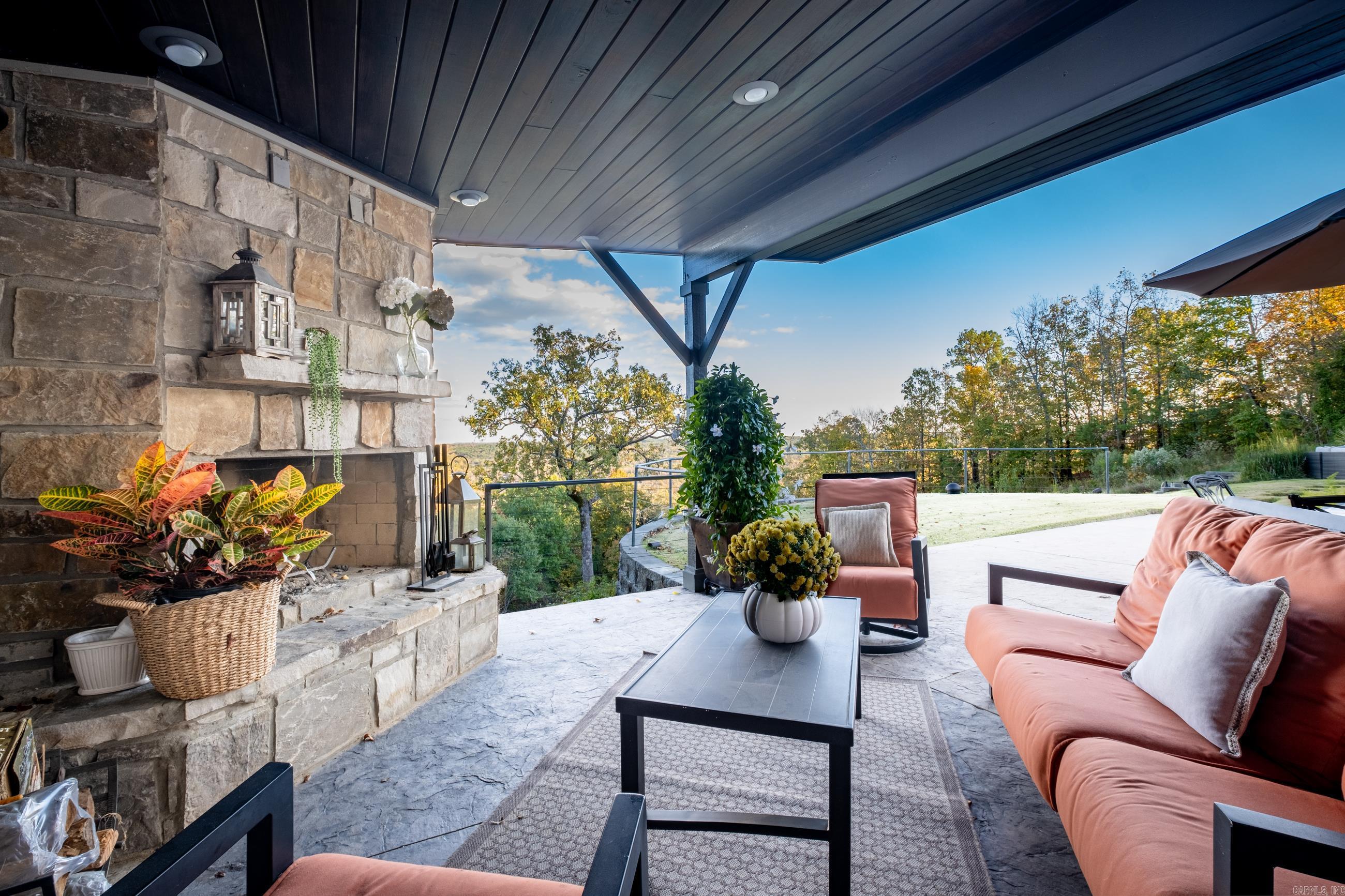 DOGWOOD ESTATES - Residential