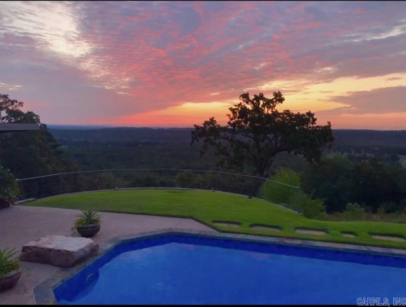 DOGWOOD ESTATES - Residential