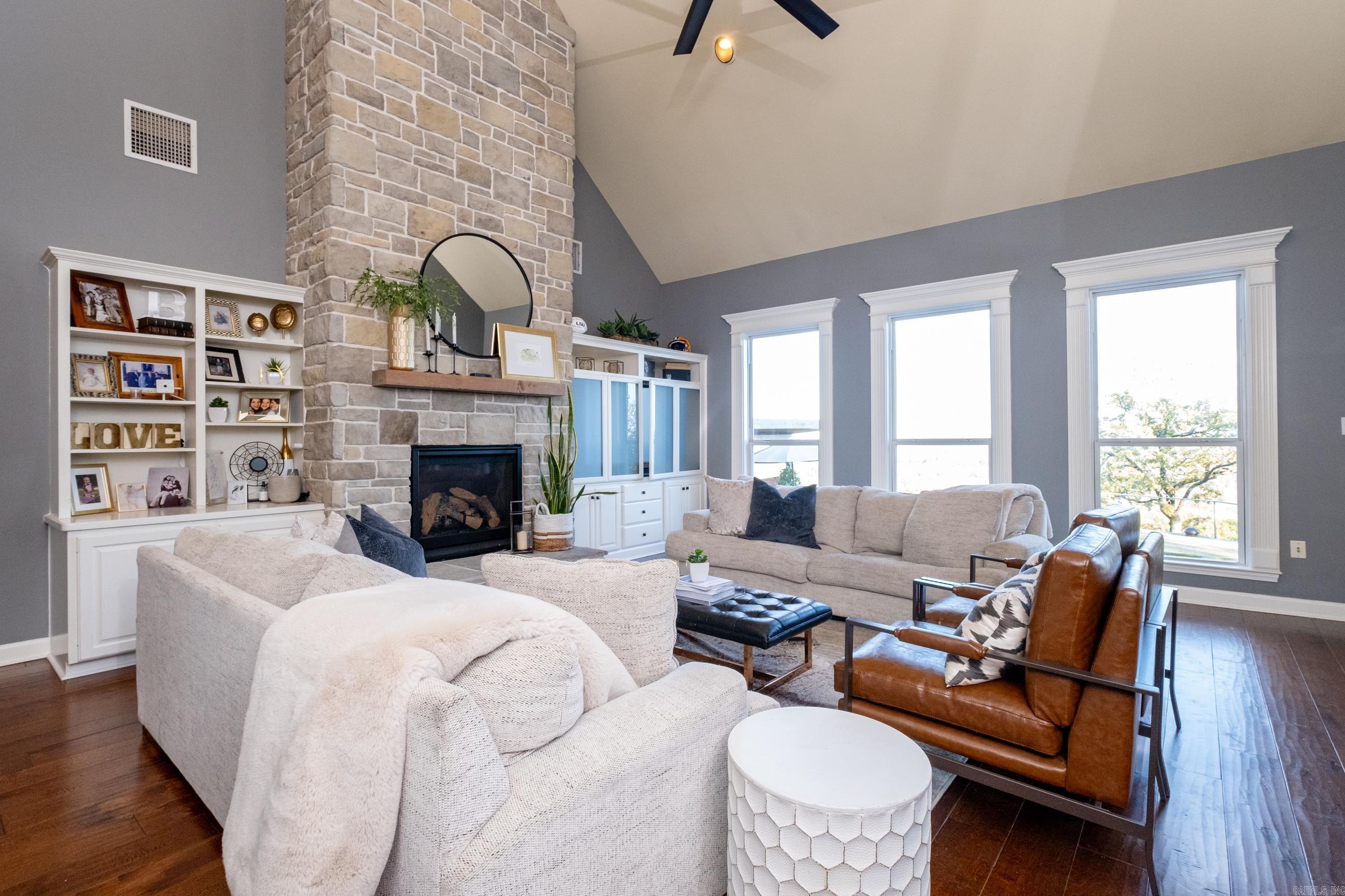 DOGWOOD ESTATES - Residential