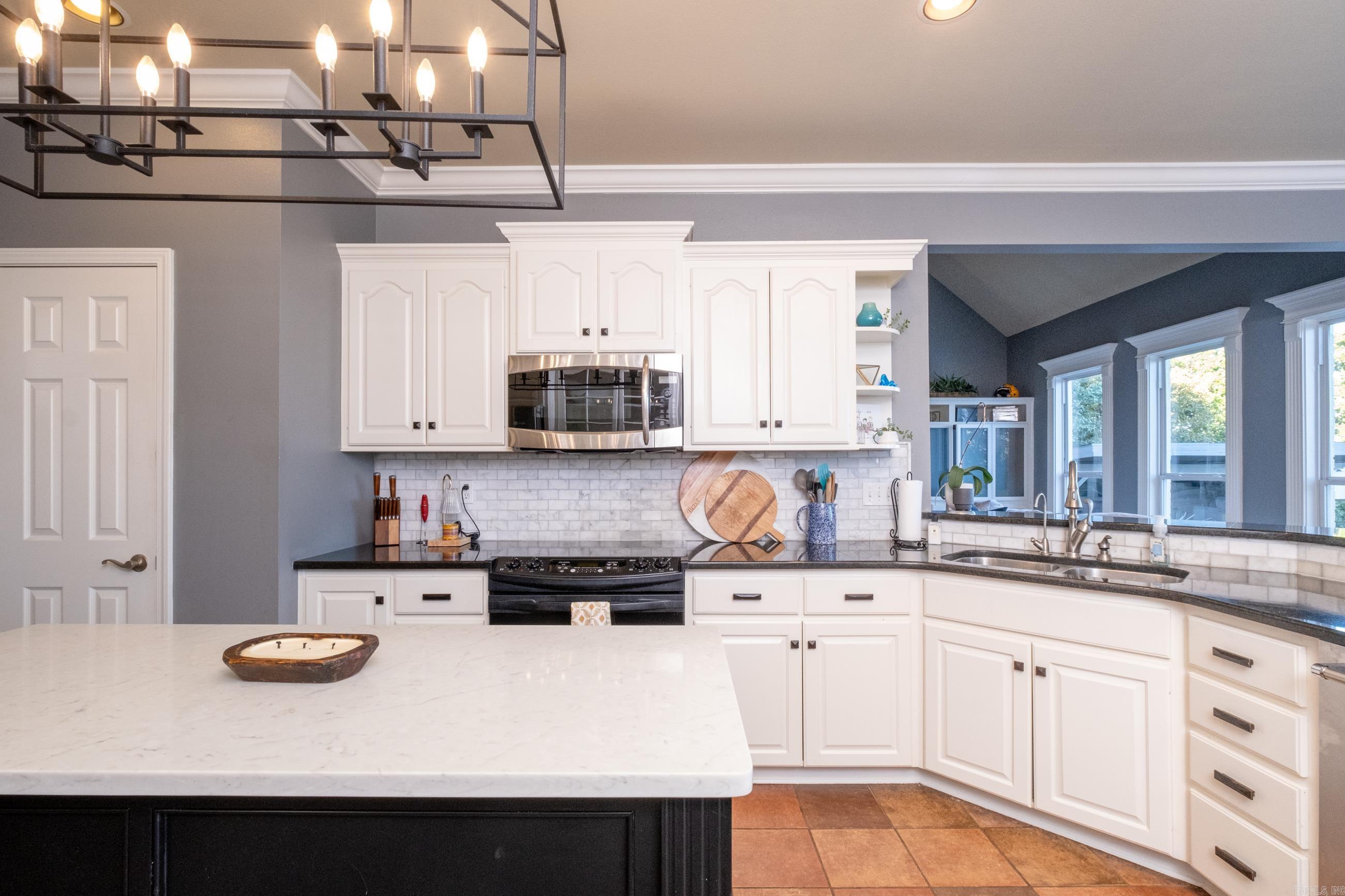 DOGWOOD ESTATES - Residential