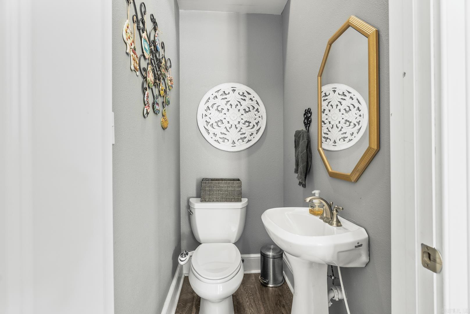 DIAMOND BLUFF ESTATES - Residential