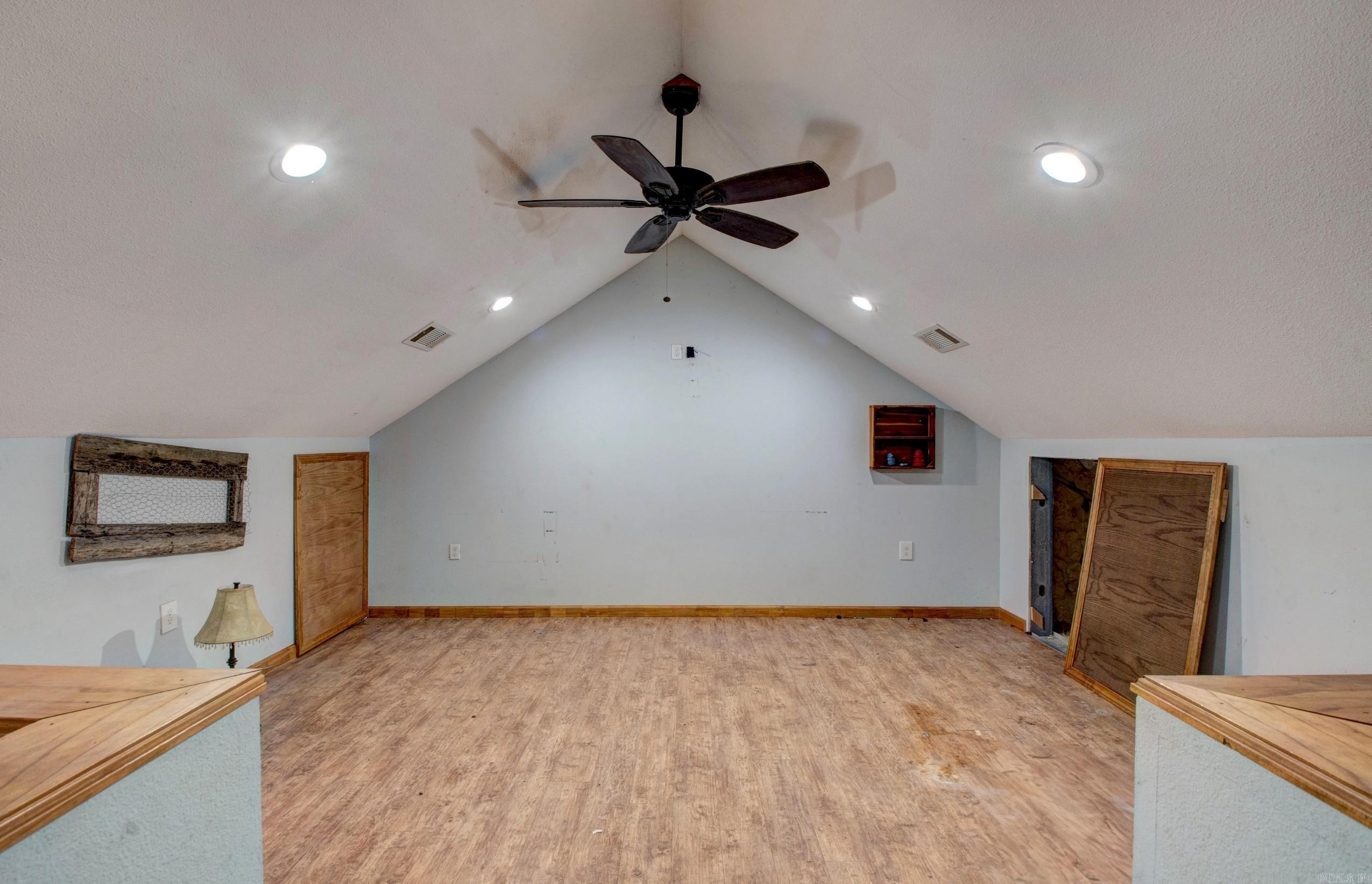 BERYL FARM - Residential