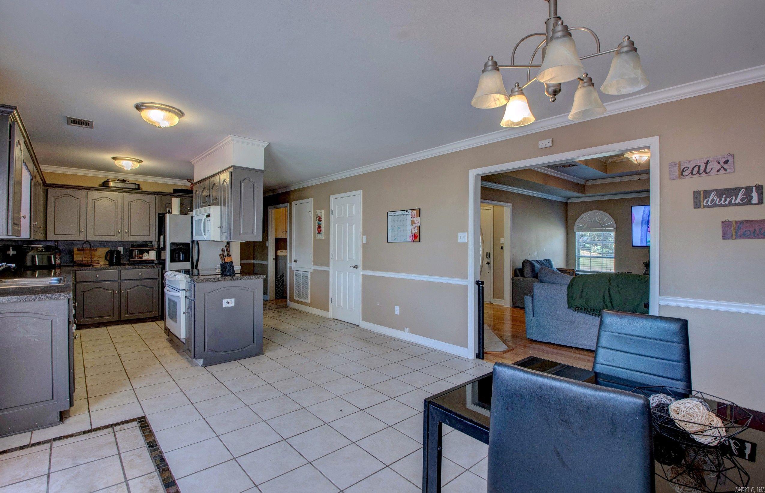 MAGNESS CREEK SUBDIVISION - Residential