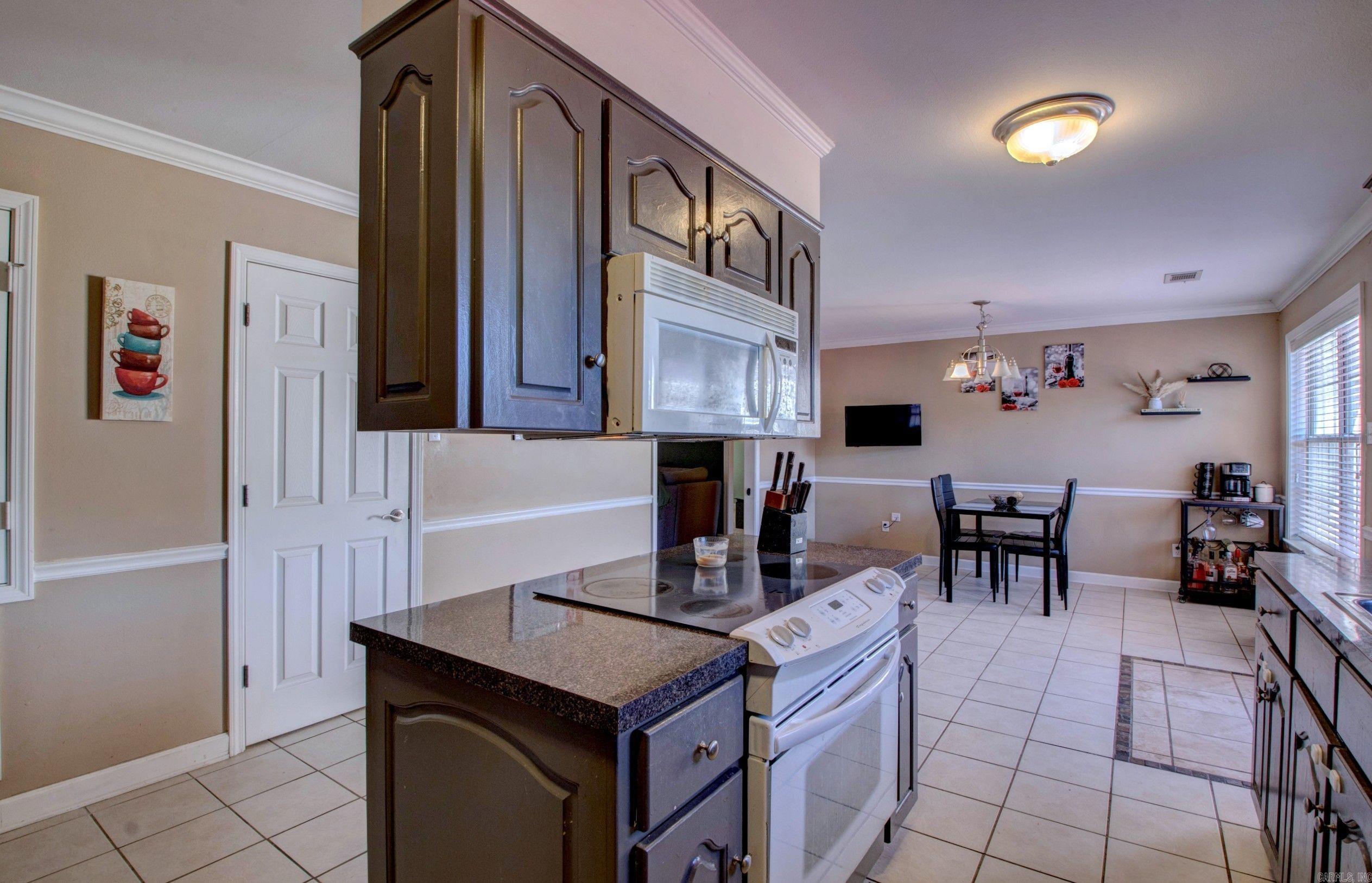 MAGNESS CREEK SUBDIVISION - Residential