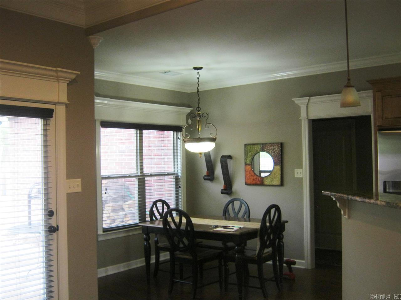 OAK GLENN - Residential