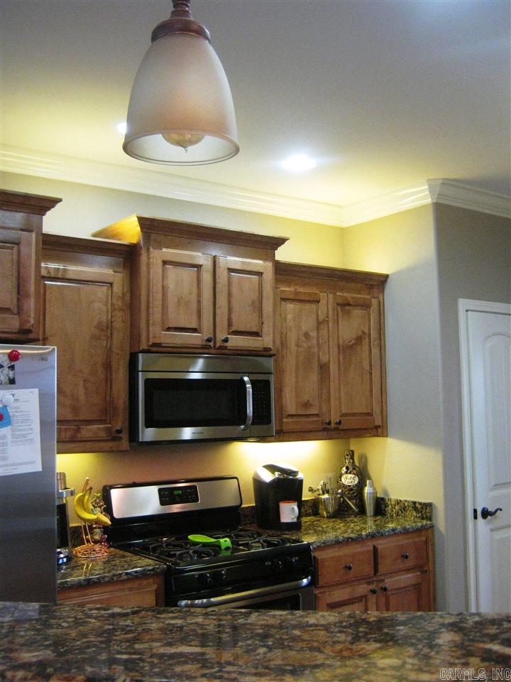 OAK GLENN - Residential