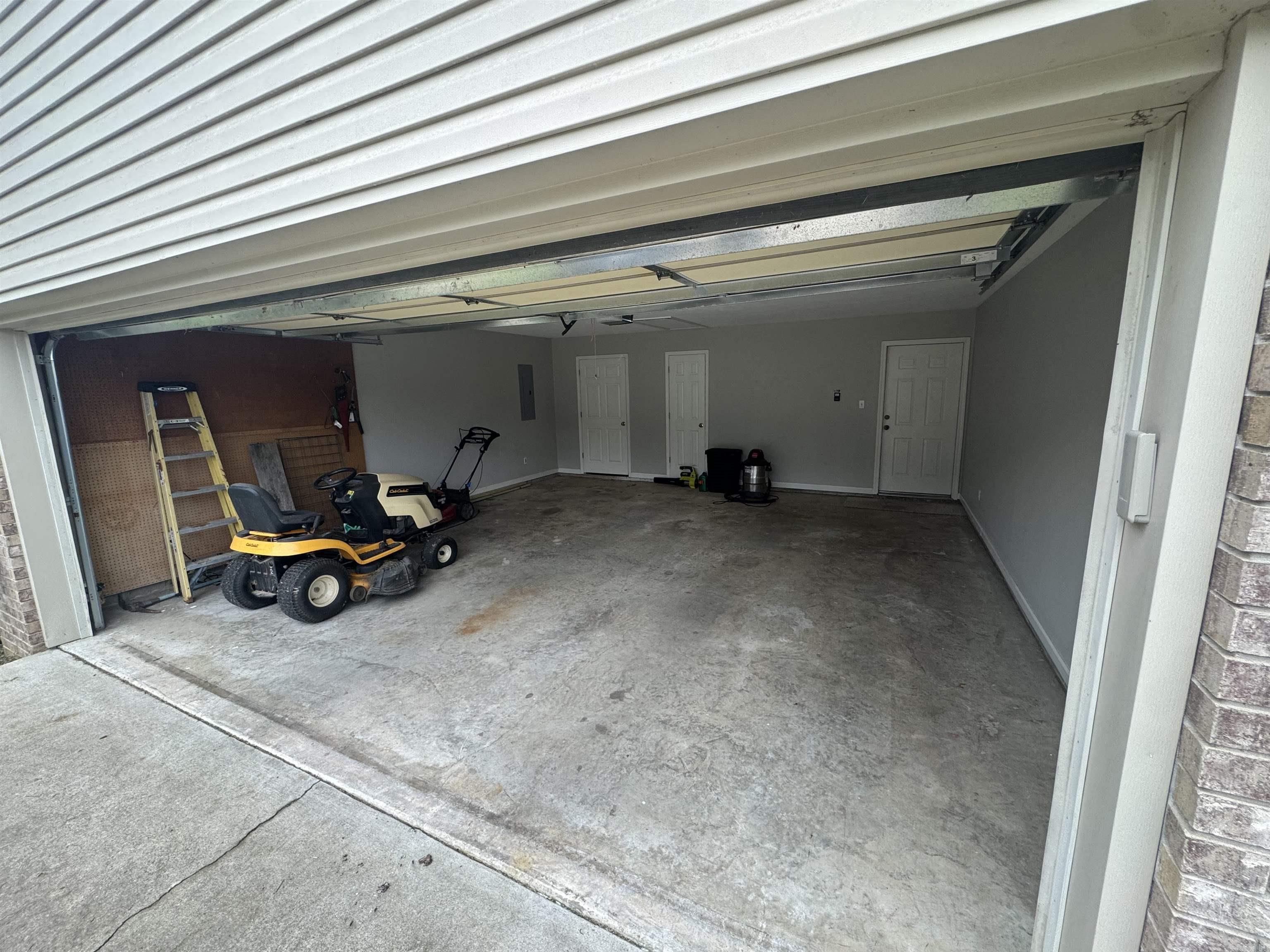 Quail Hollow - Residential