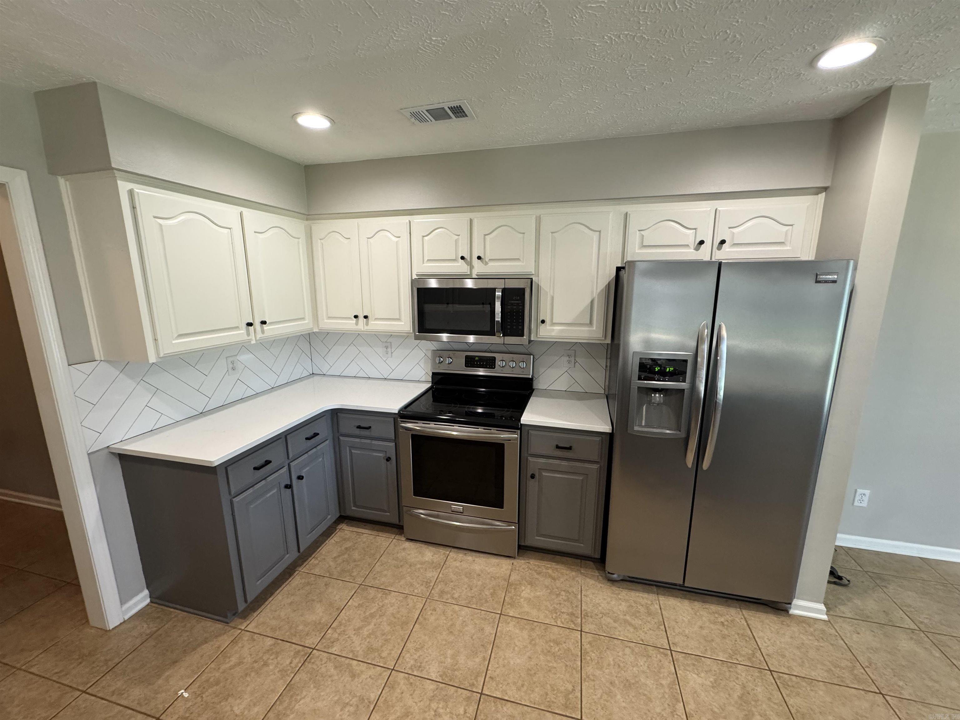 Quail Hollow - Residential