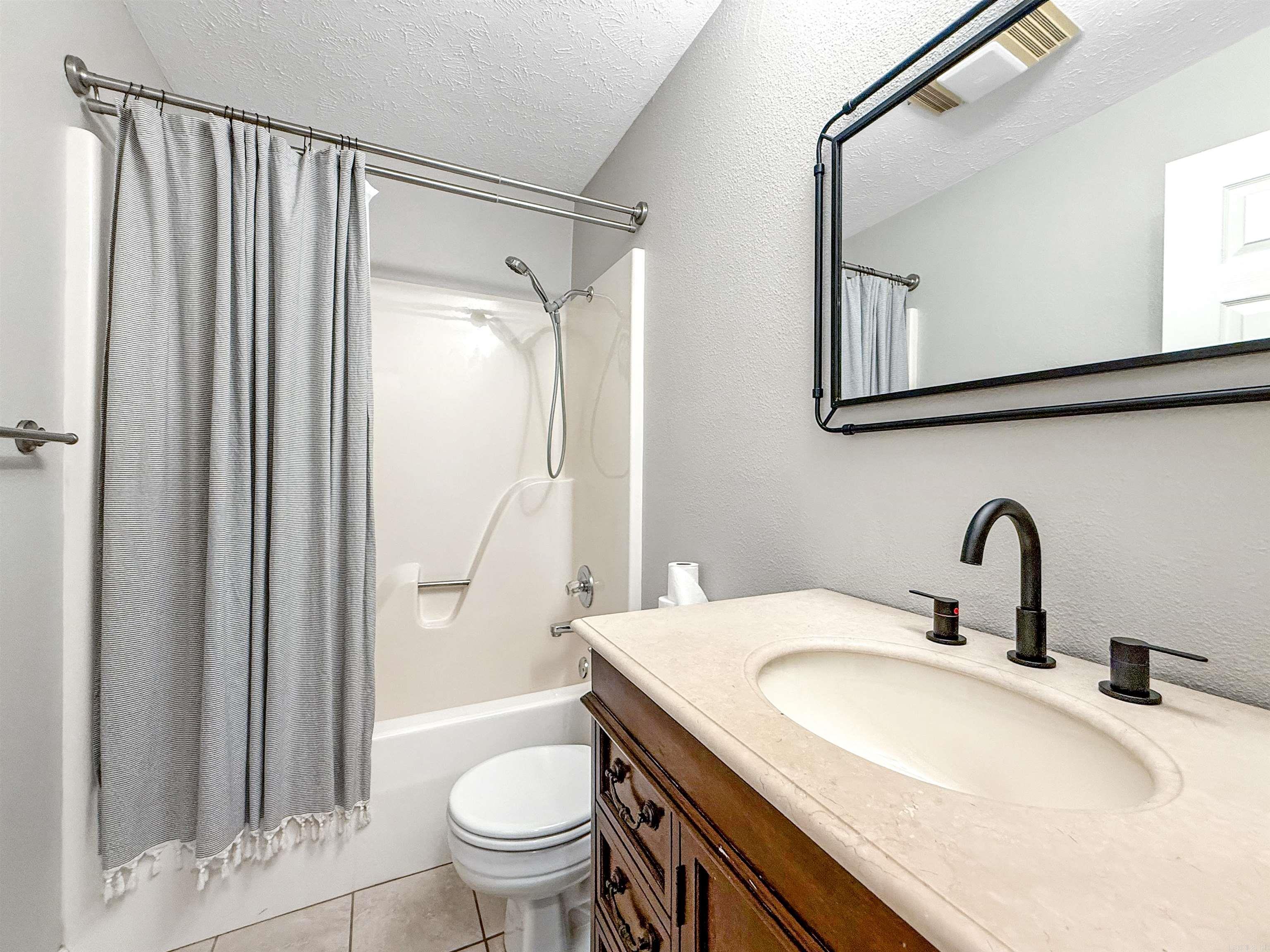 Quail Hollow - Residential