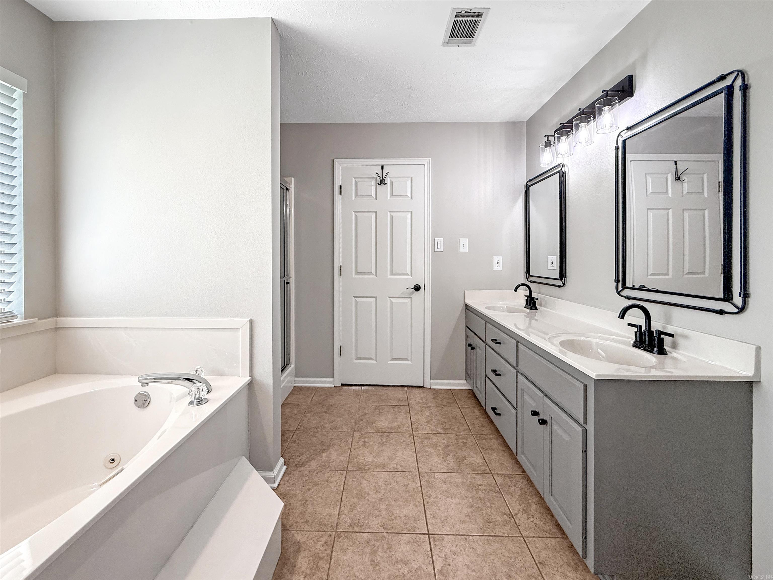 Quail Hollow - Residential