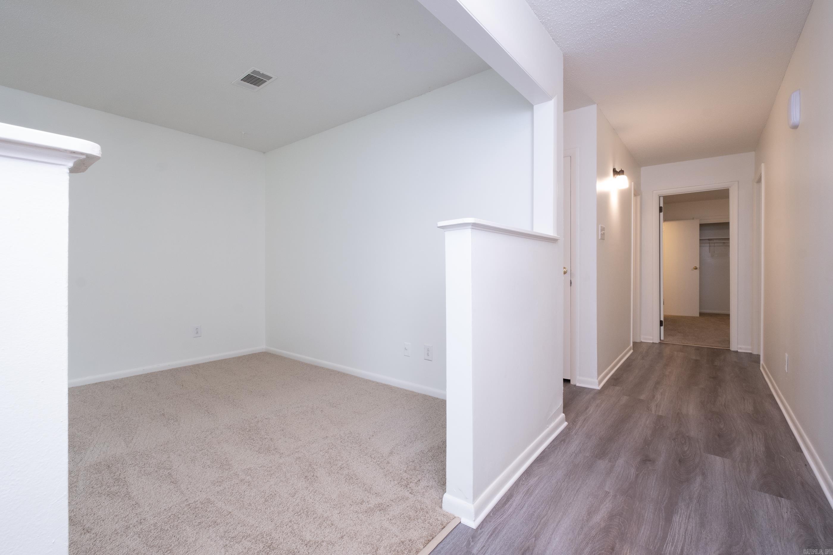 NORTH HILLS MANOR - Residential