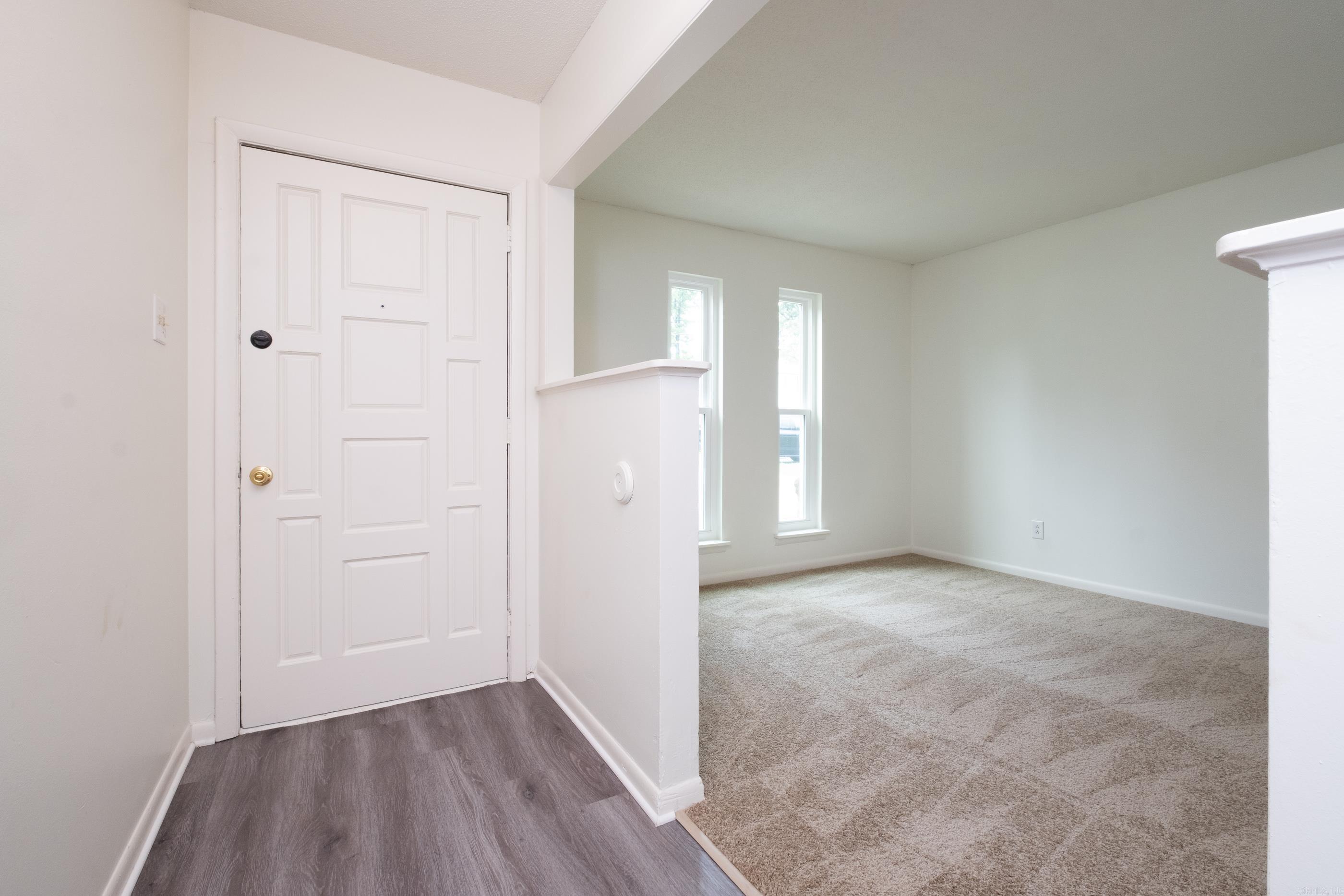 NORTH HILLS MANOR - Residential