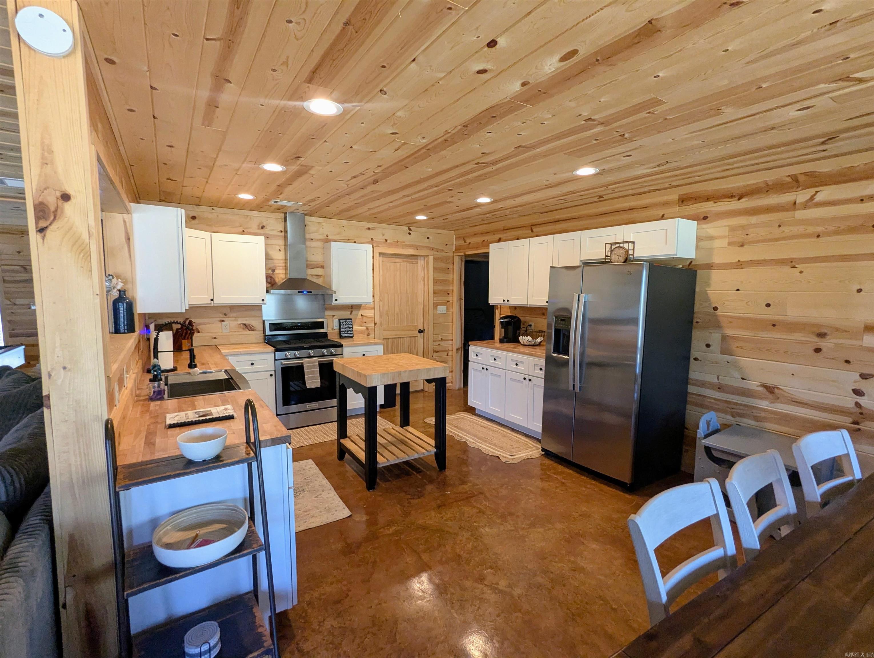 Metes & Bounds - Residential