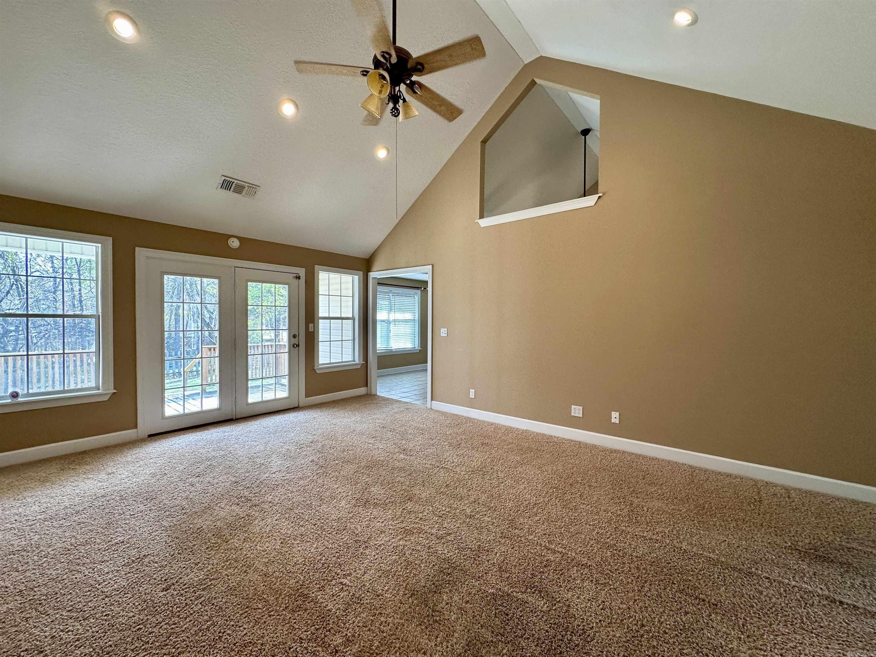 Deerfield Estates - Residential