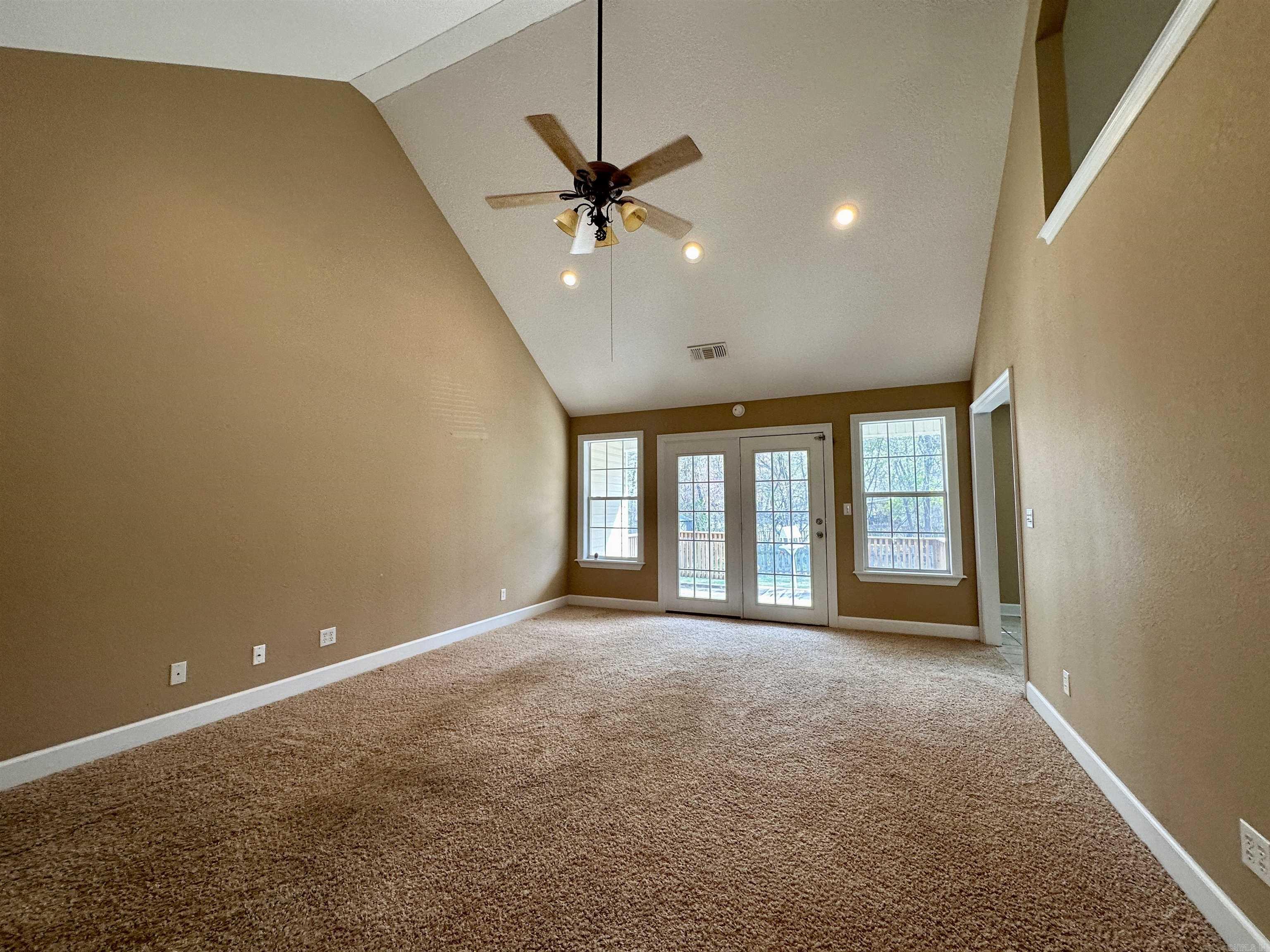 Deerfield Estates - Residential