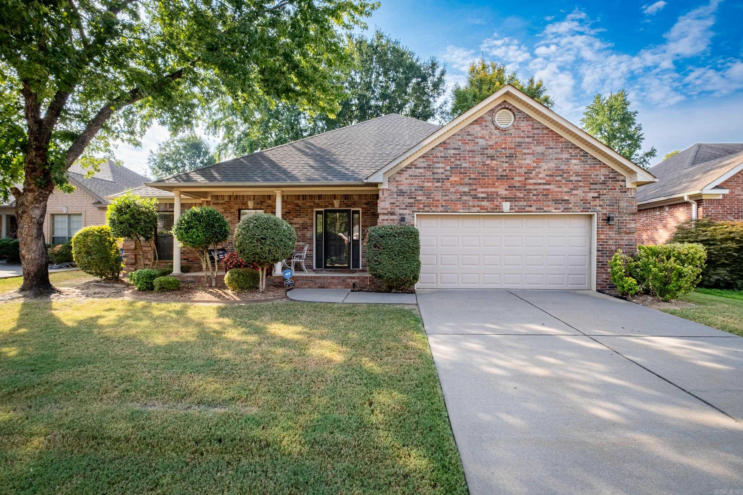 COUNTRY CLUB OF ARK THE - Residential