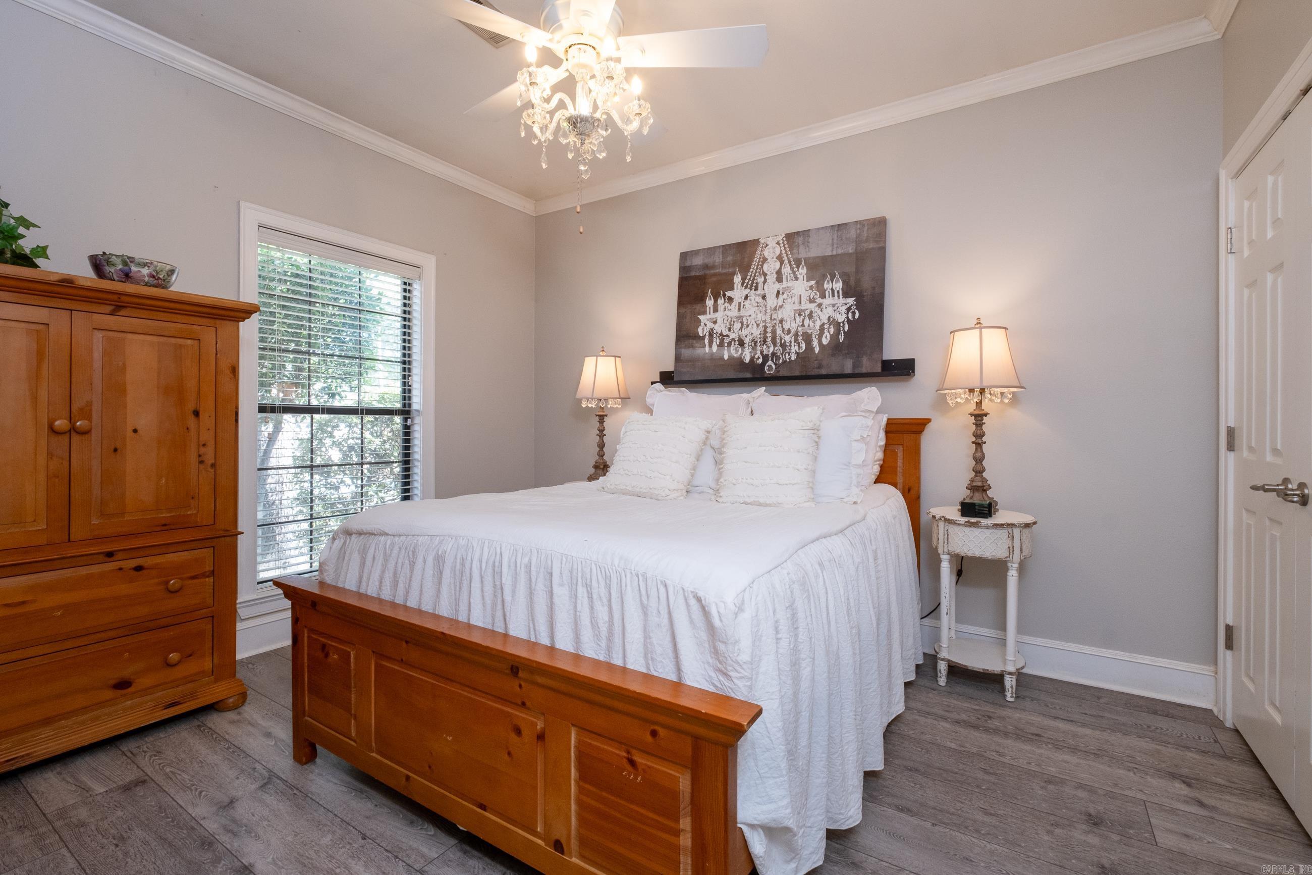 COUNTRY CLUB OF ARK THE - Residential