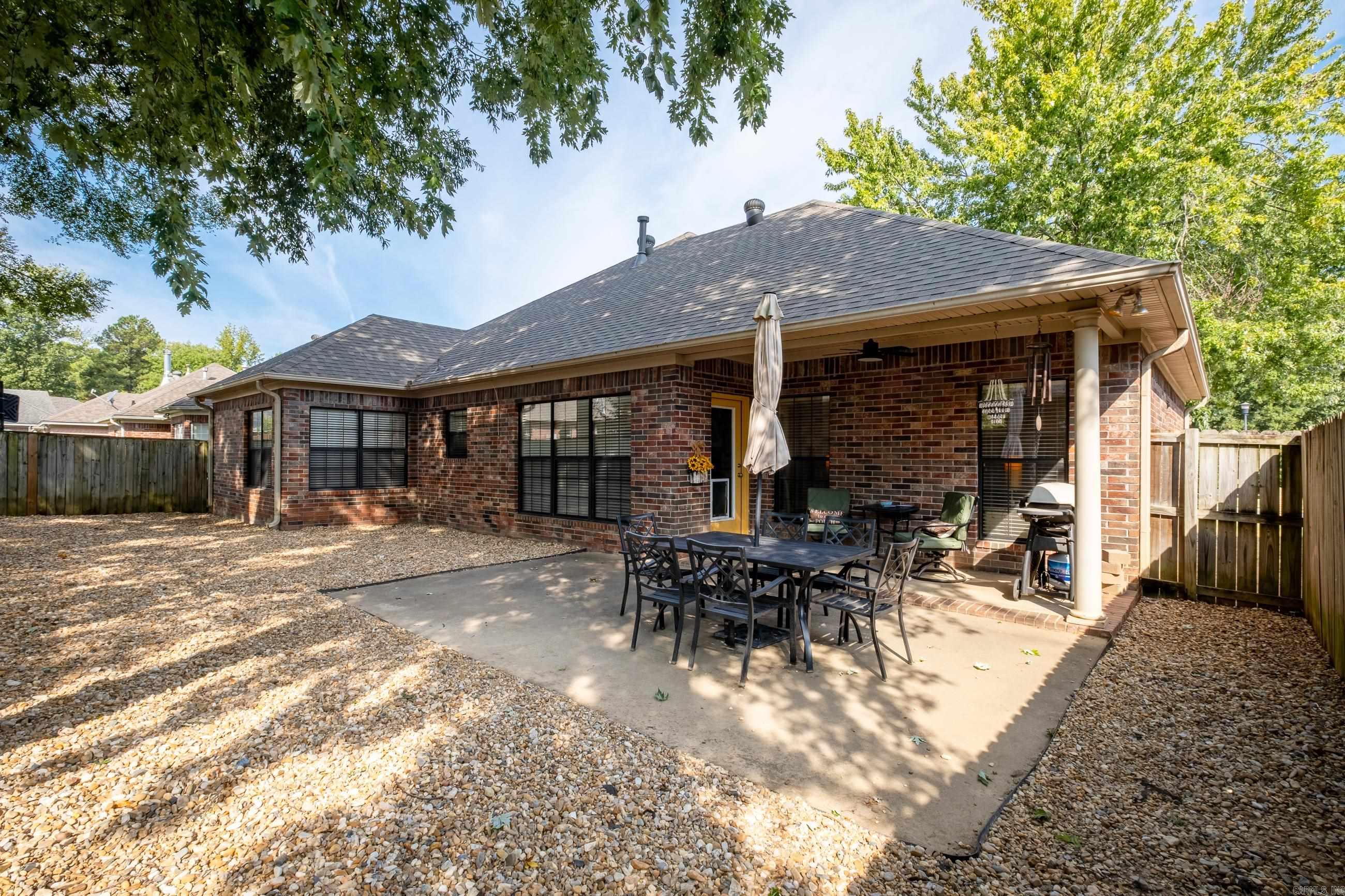 COUNTRY CLUB OF ARK THE - Residential