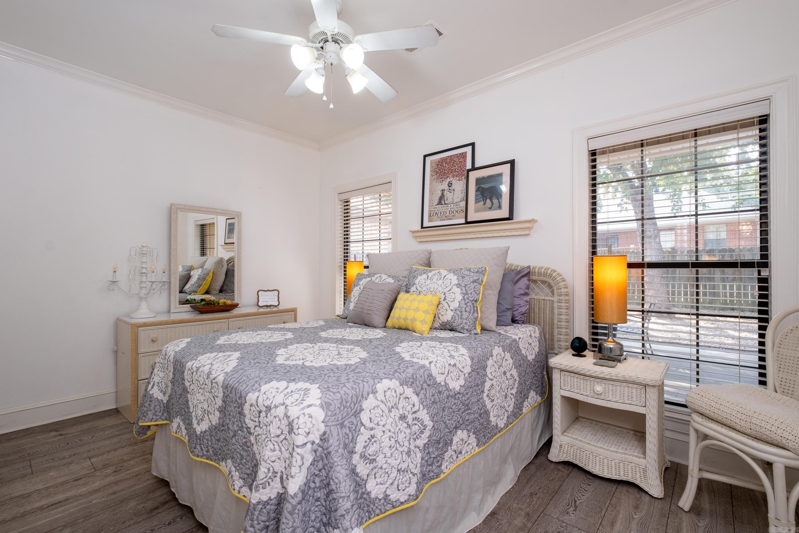 COUNTRY CLUB OF ARK THE - Residential