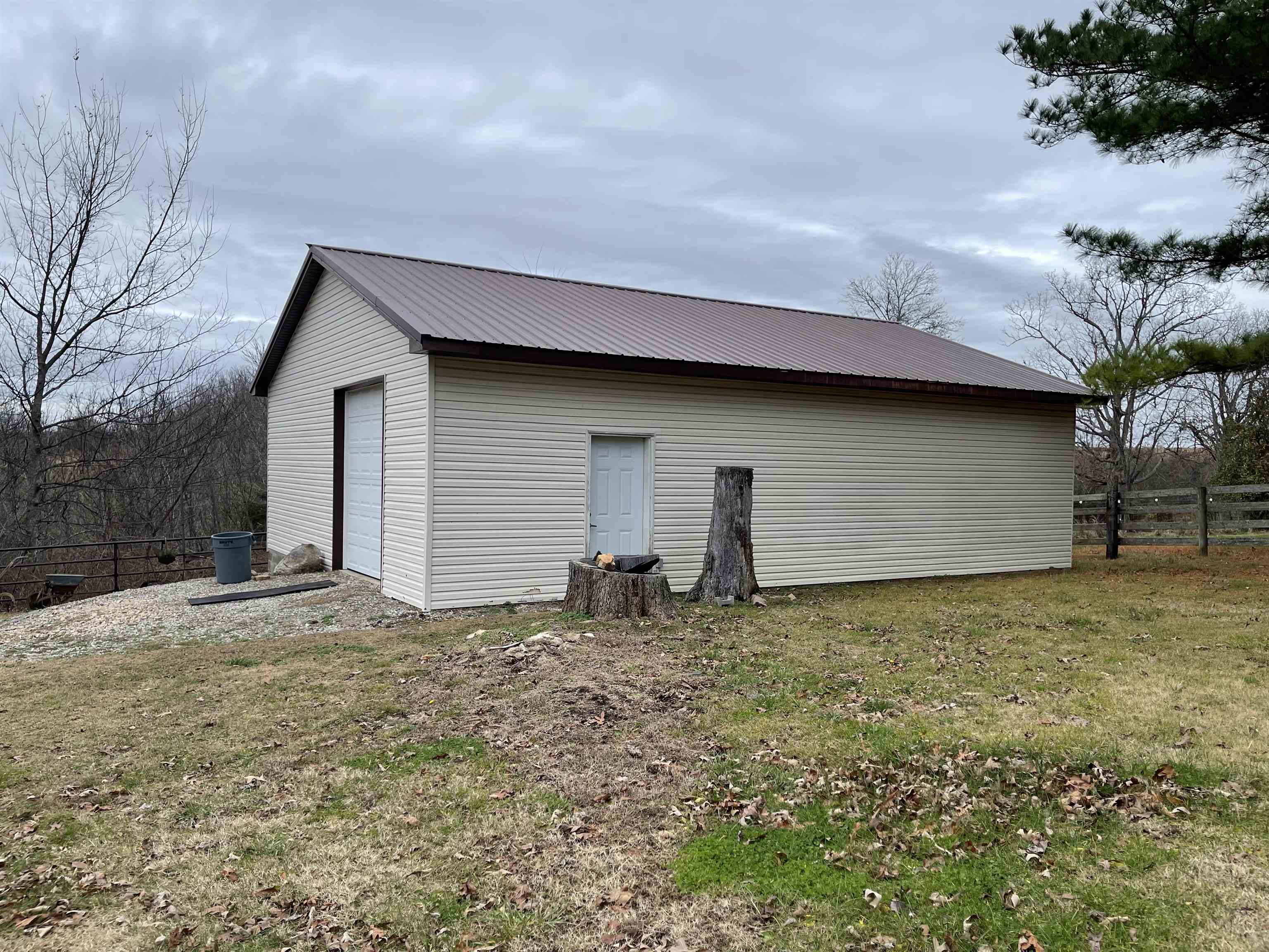 Metes & Bounds - Residential