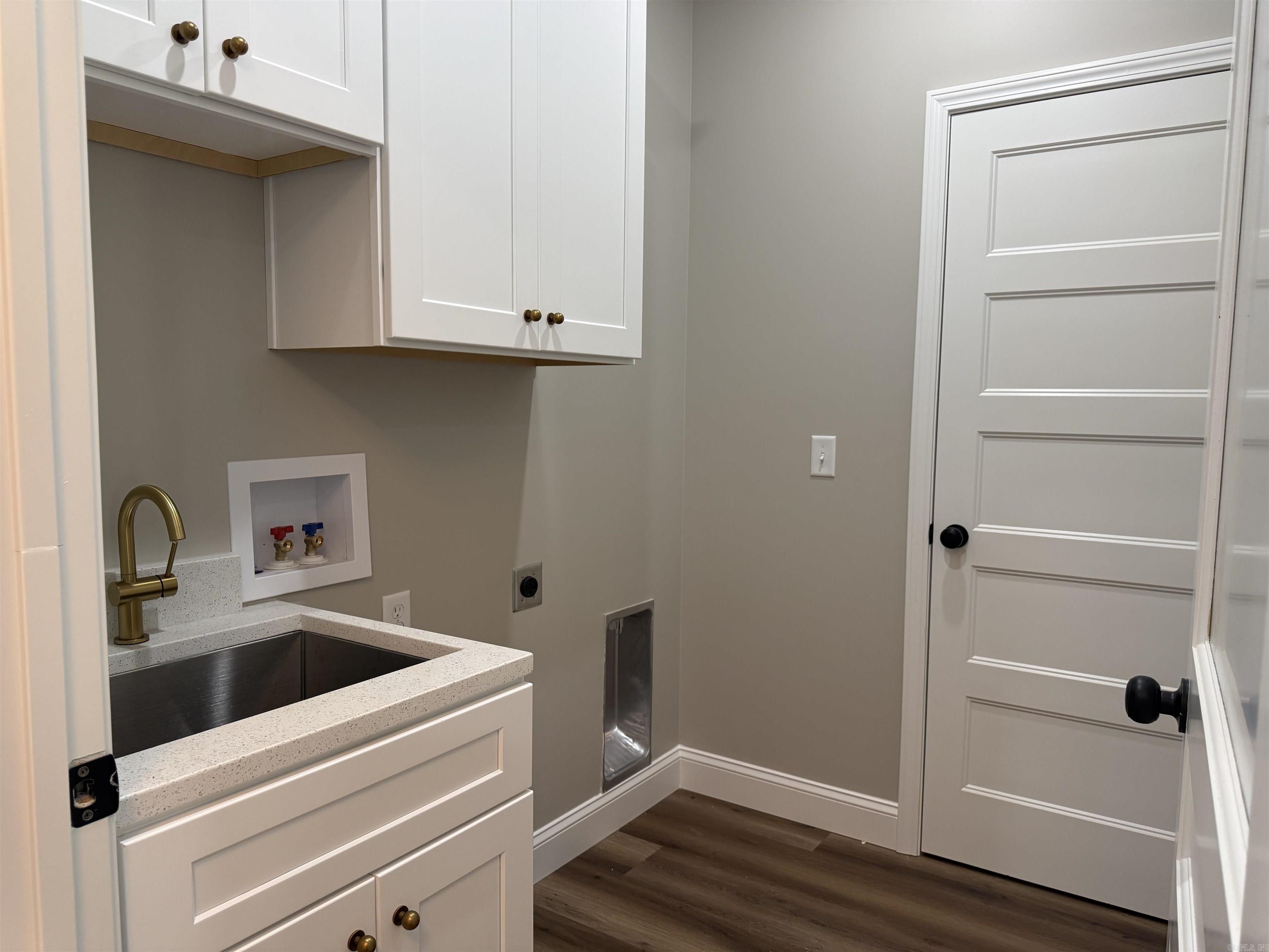 Dickinson - Residential