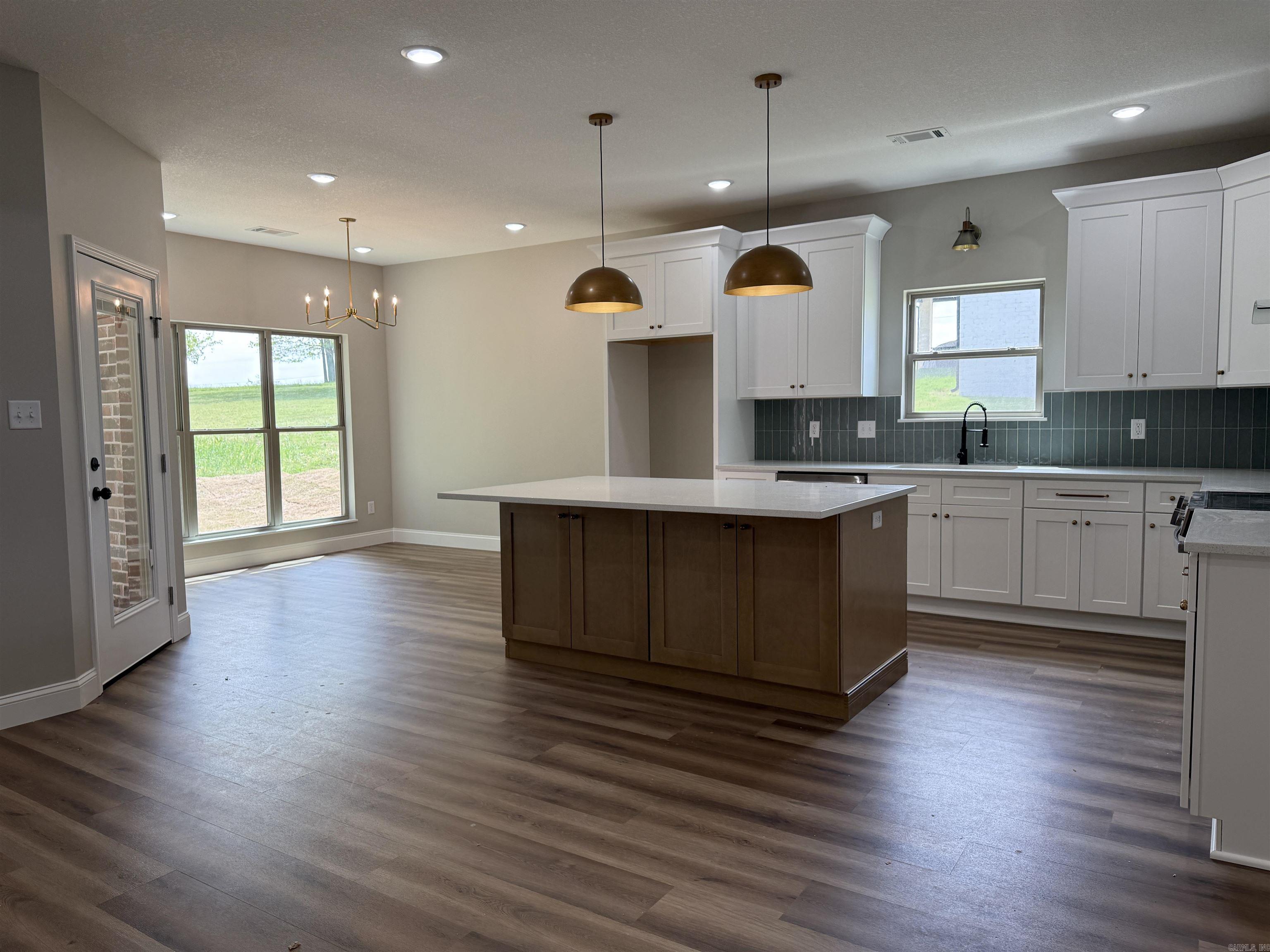 Dickinson - Residential